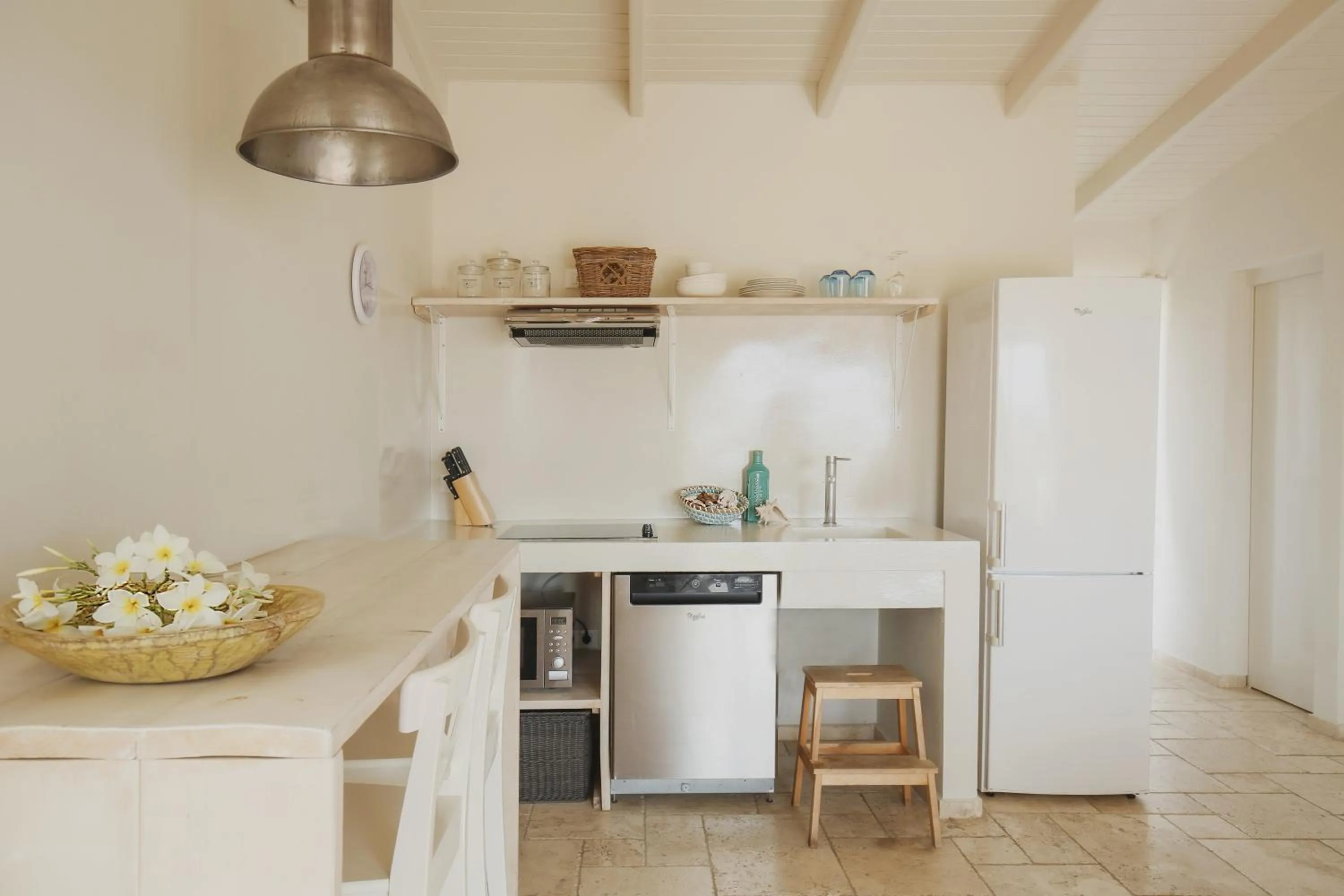 Coffee/tea facilities in Ocean Breeze Boutique Hotel & Marina