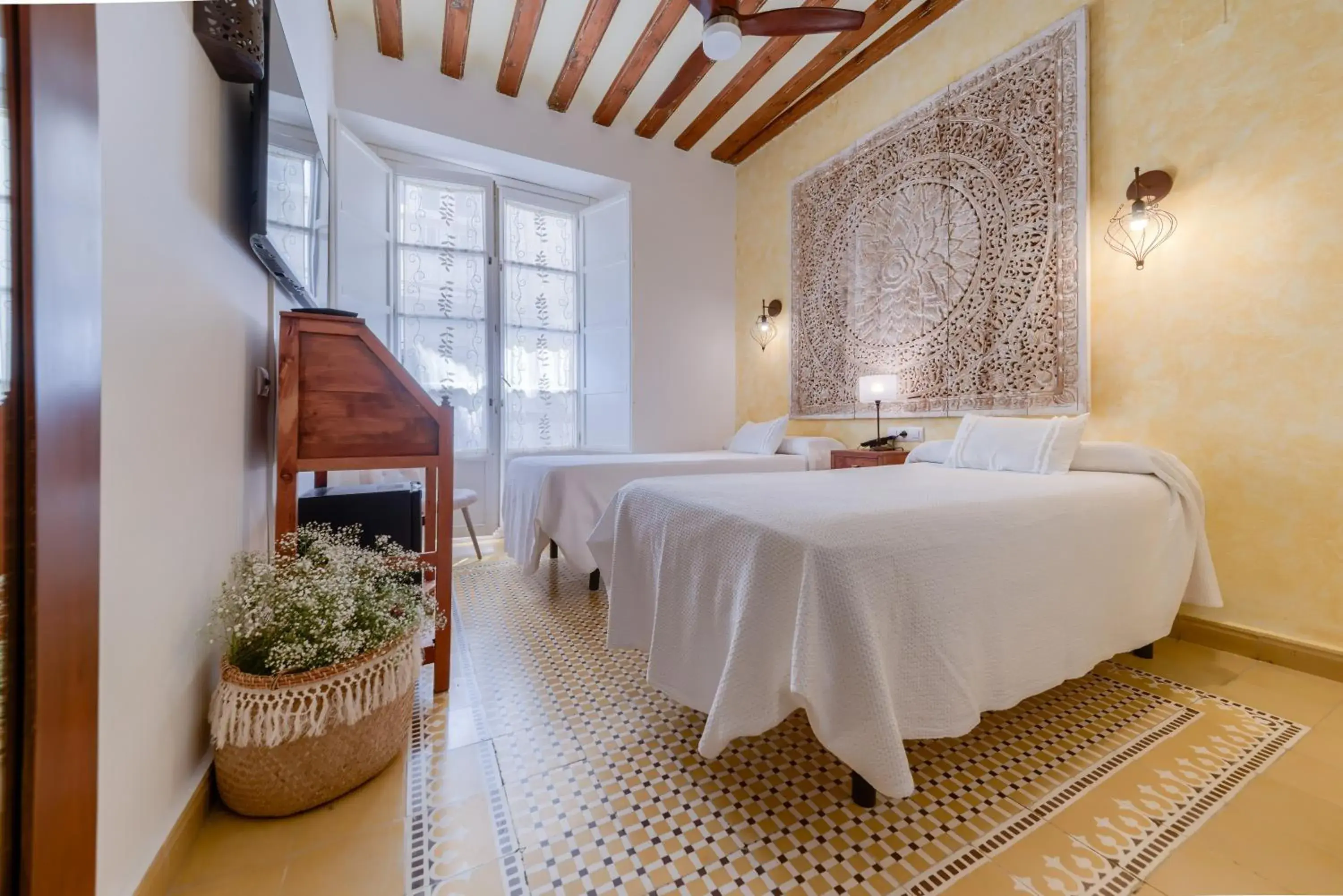 Double or Twin Room with Balcony in Hotel Argantonio Double or Twin Room with Balcony in Hotel Argantonio