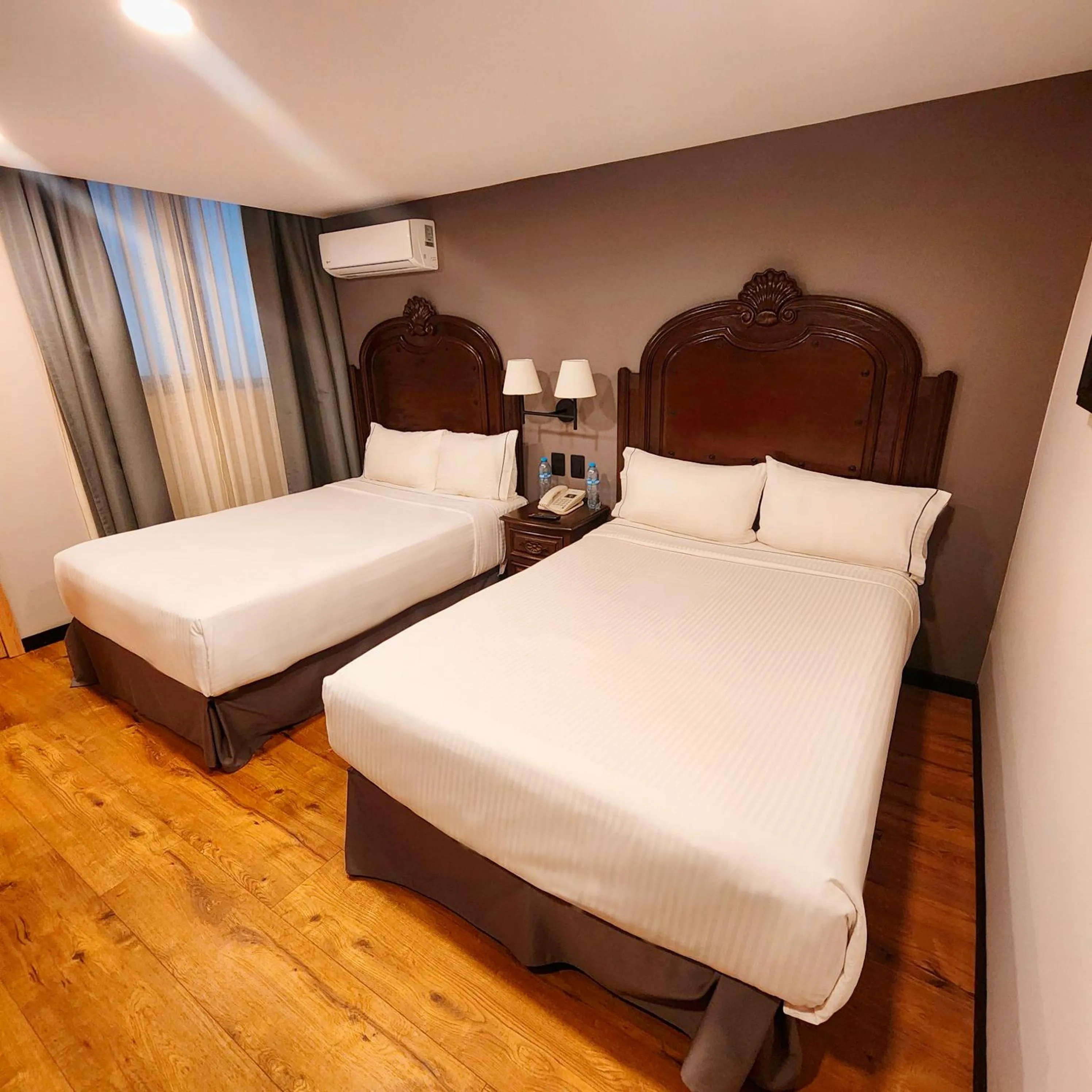 Bed in Canada Central & Rooftop