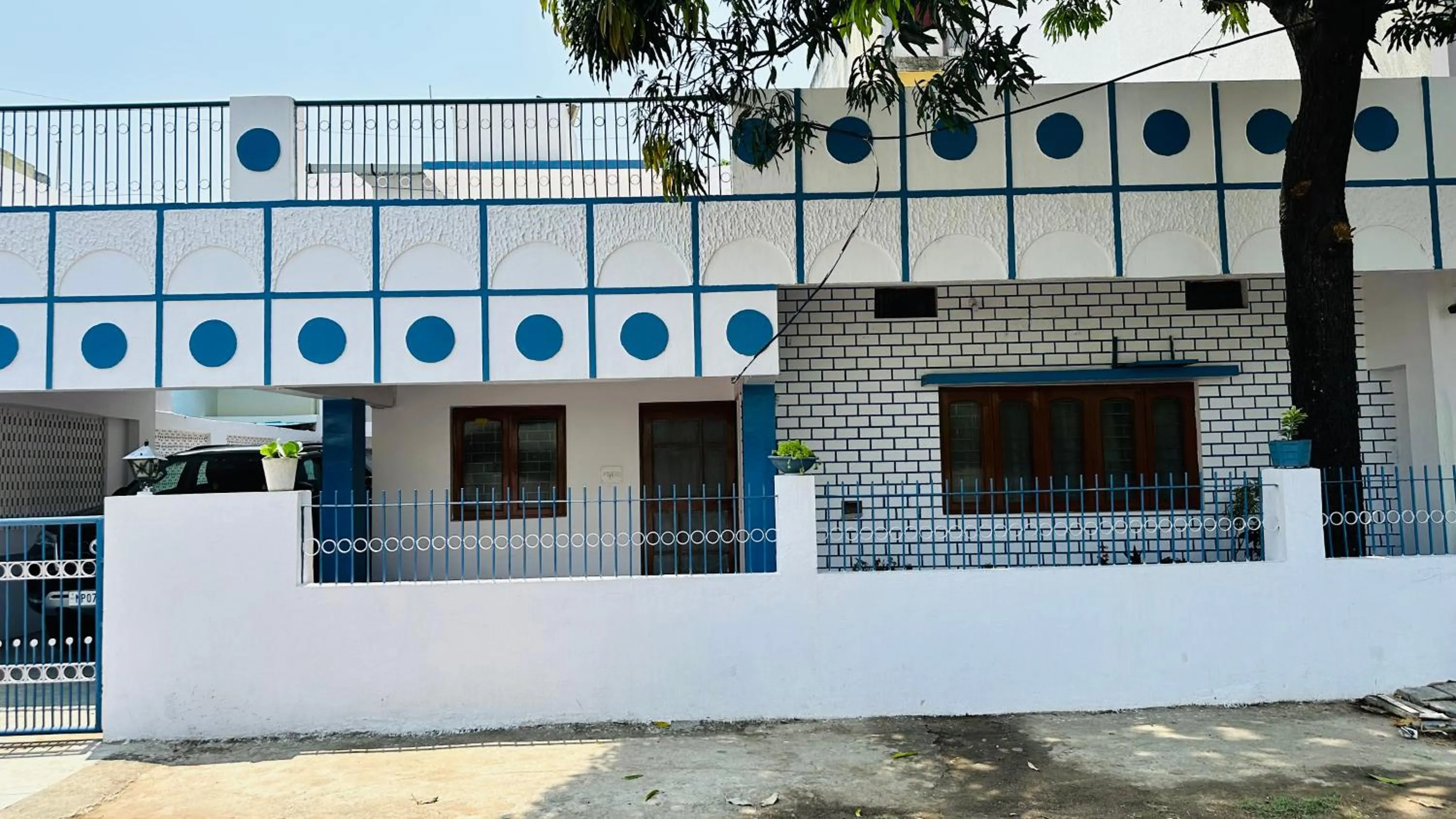 Property building in The Spring Leaves