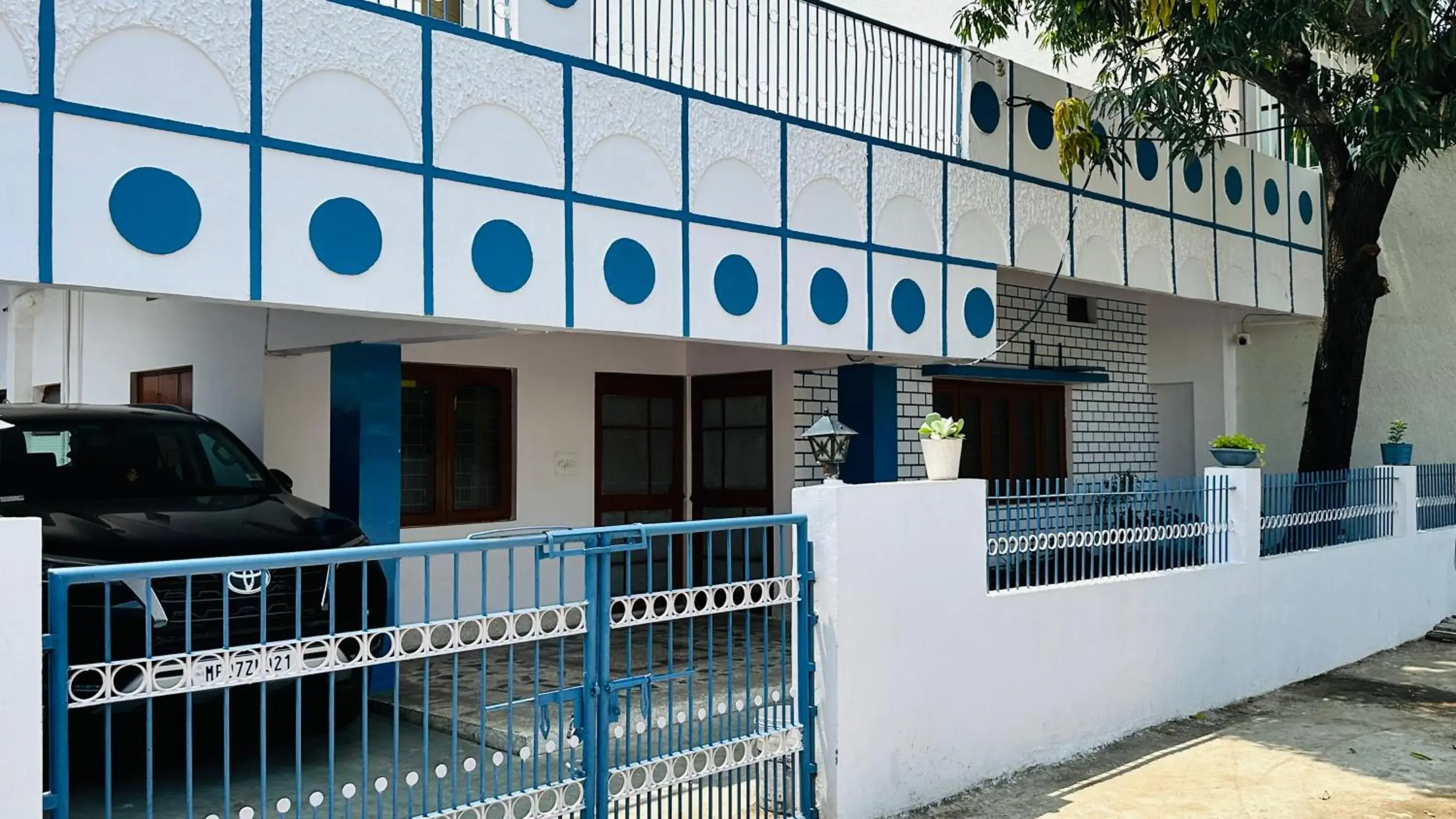 The Spring Leaves The Spring Leaves