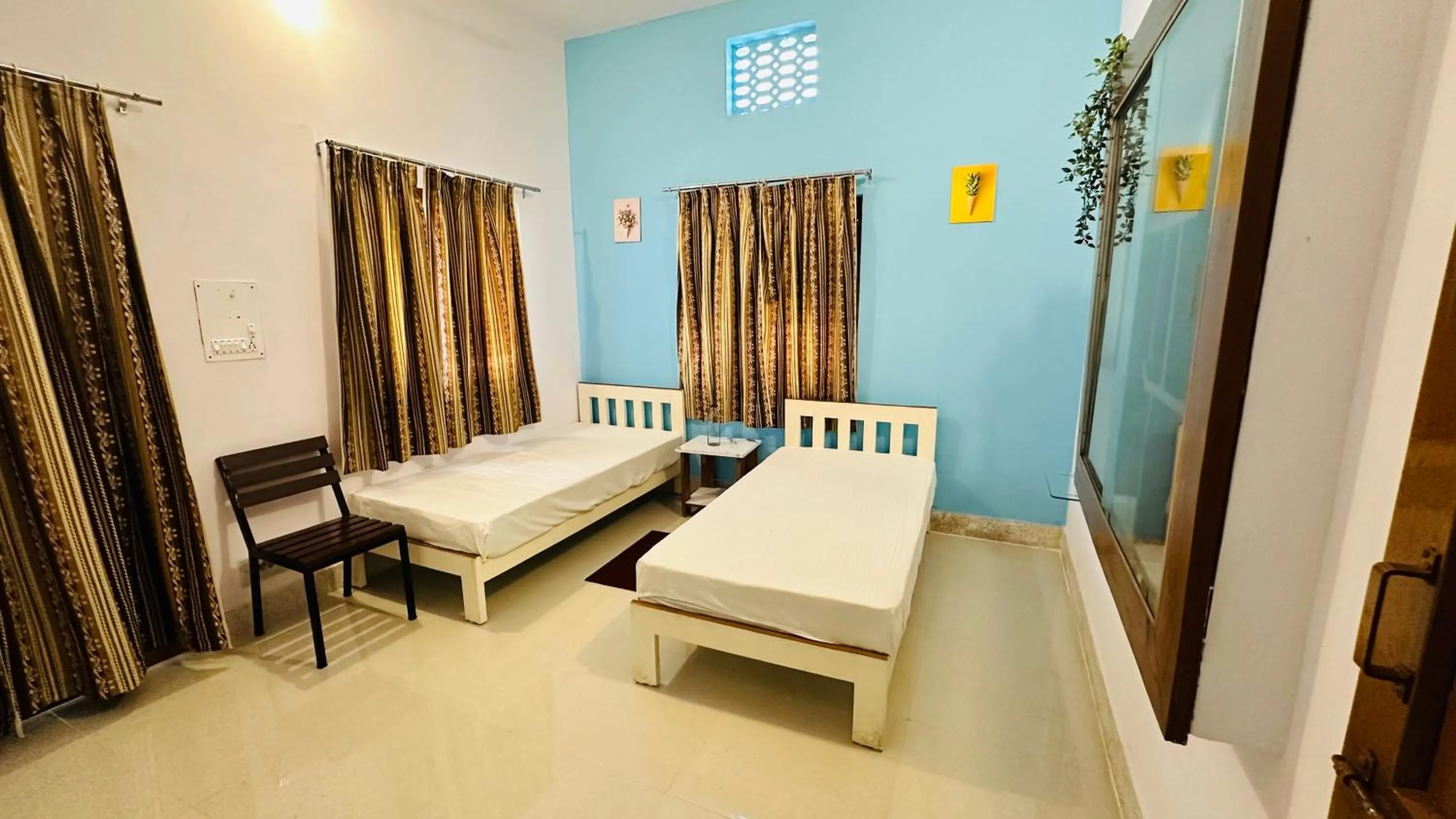 Bedroom, Bed in The Spring Leaves