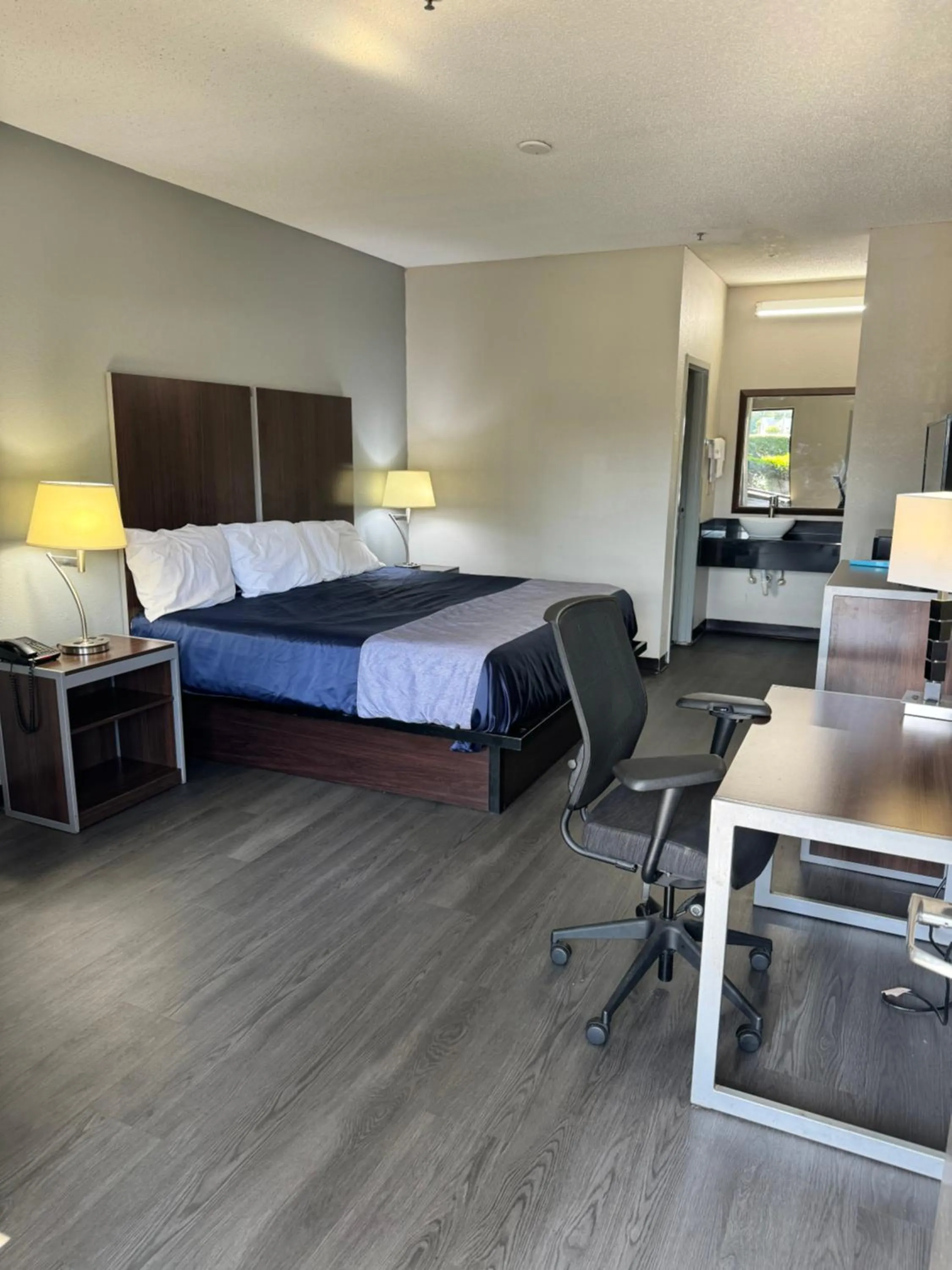 Bed in Stockbridge Inn