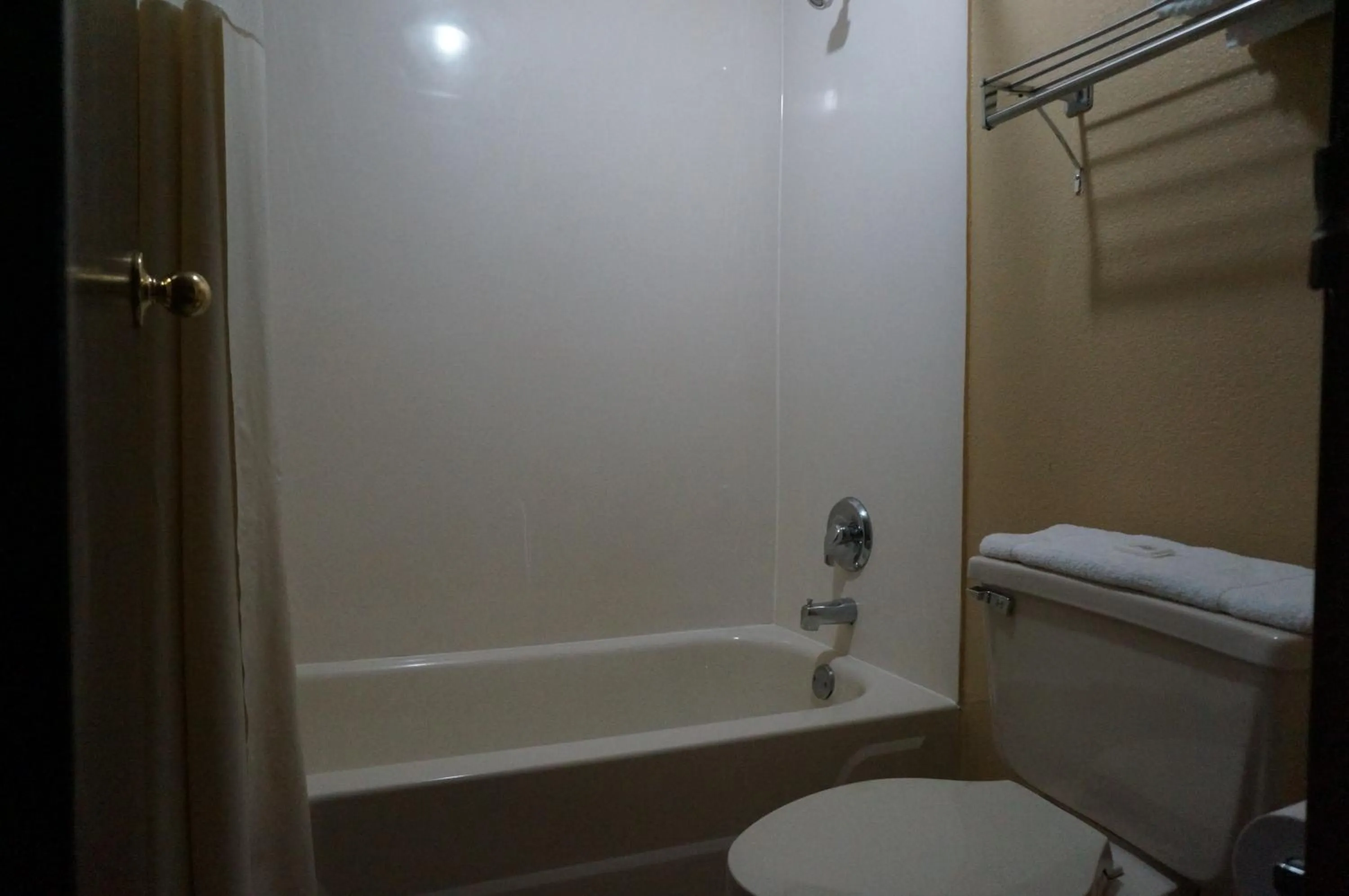 Bathroom in Stockbridge Inn