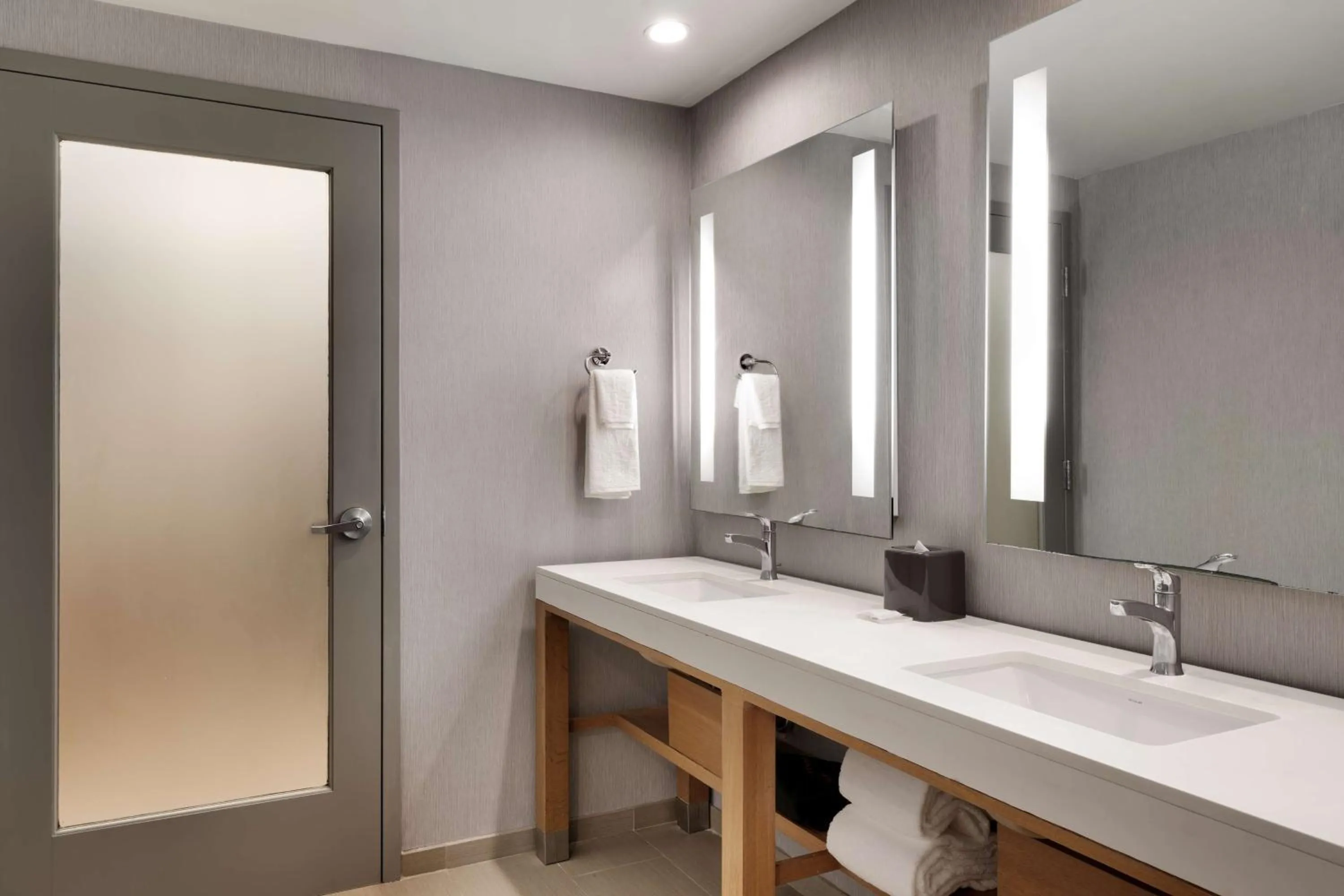 Bathroom in Hyatt Place at Anaheim Resort / Convention Center