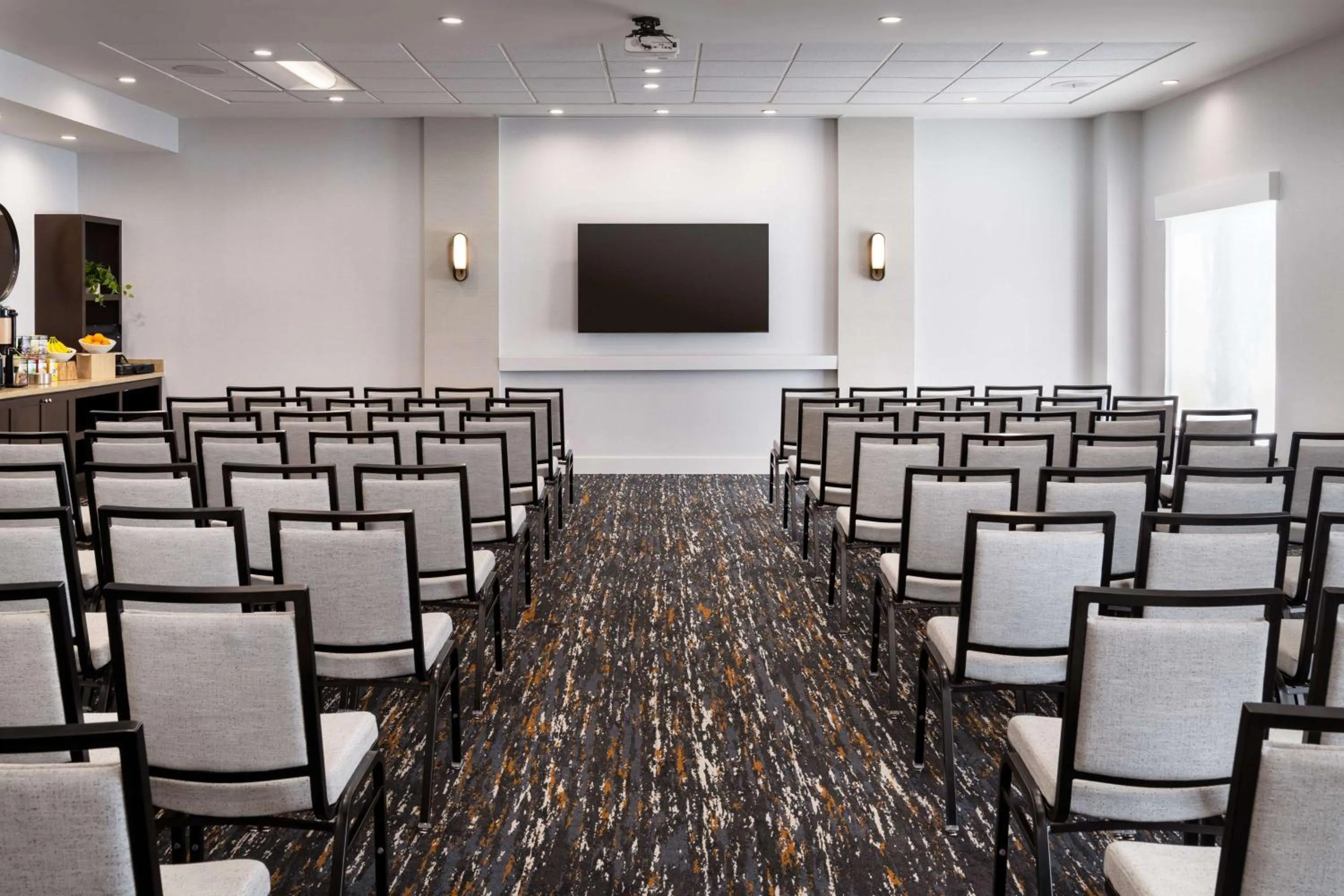 Meeting/conference room in Hyatt Place at Anaheim Resort / Convention Center