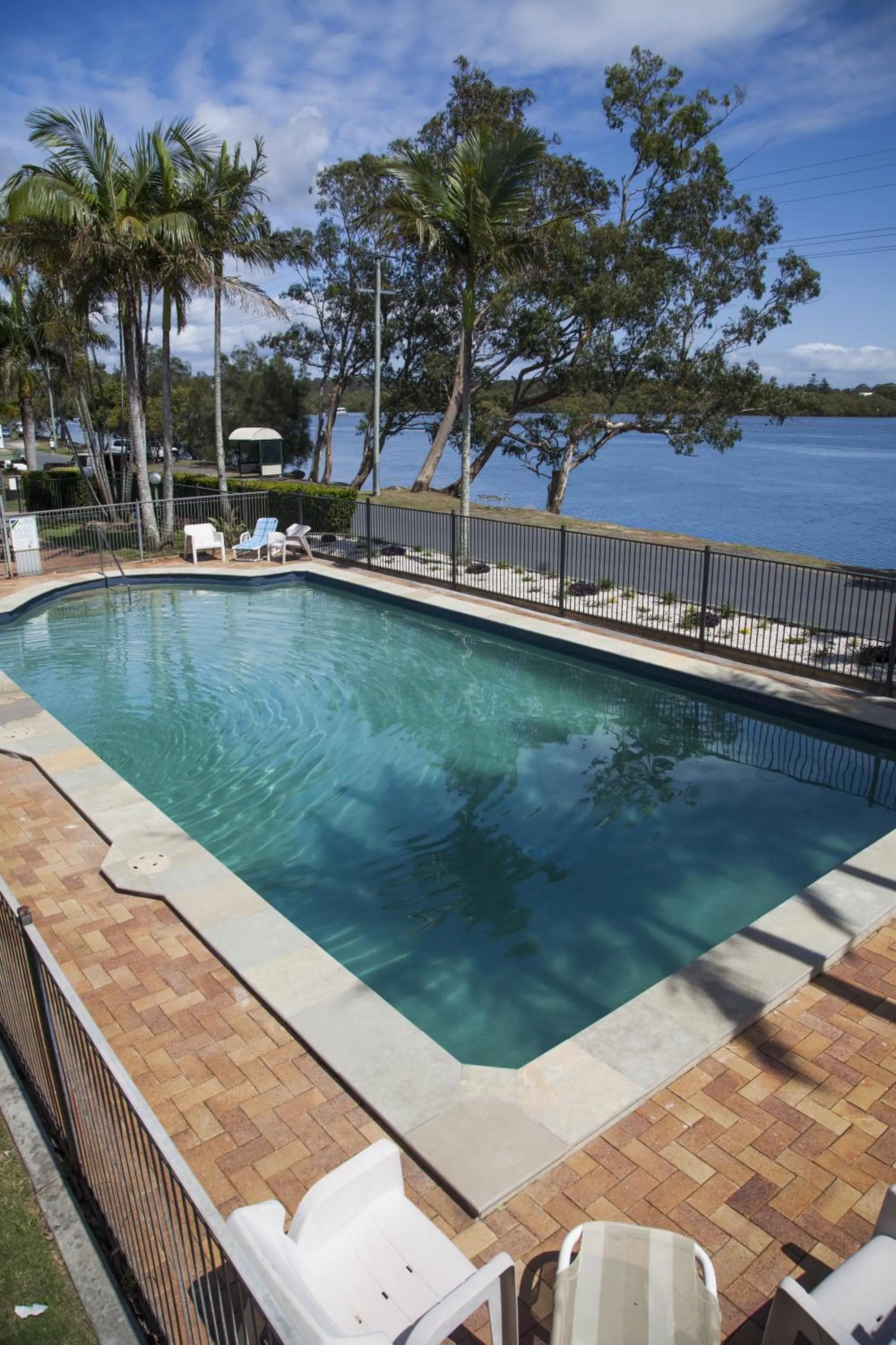 Swimming pool in Colonial Tweed Holiday & Home Park