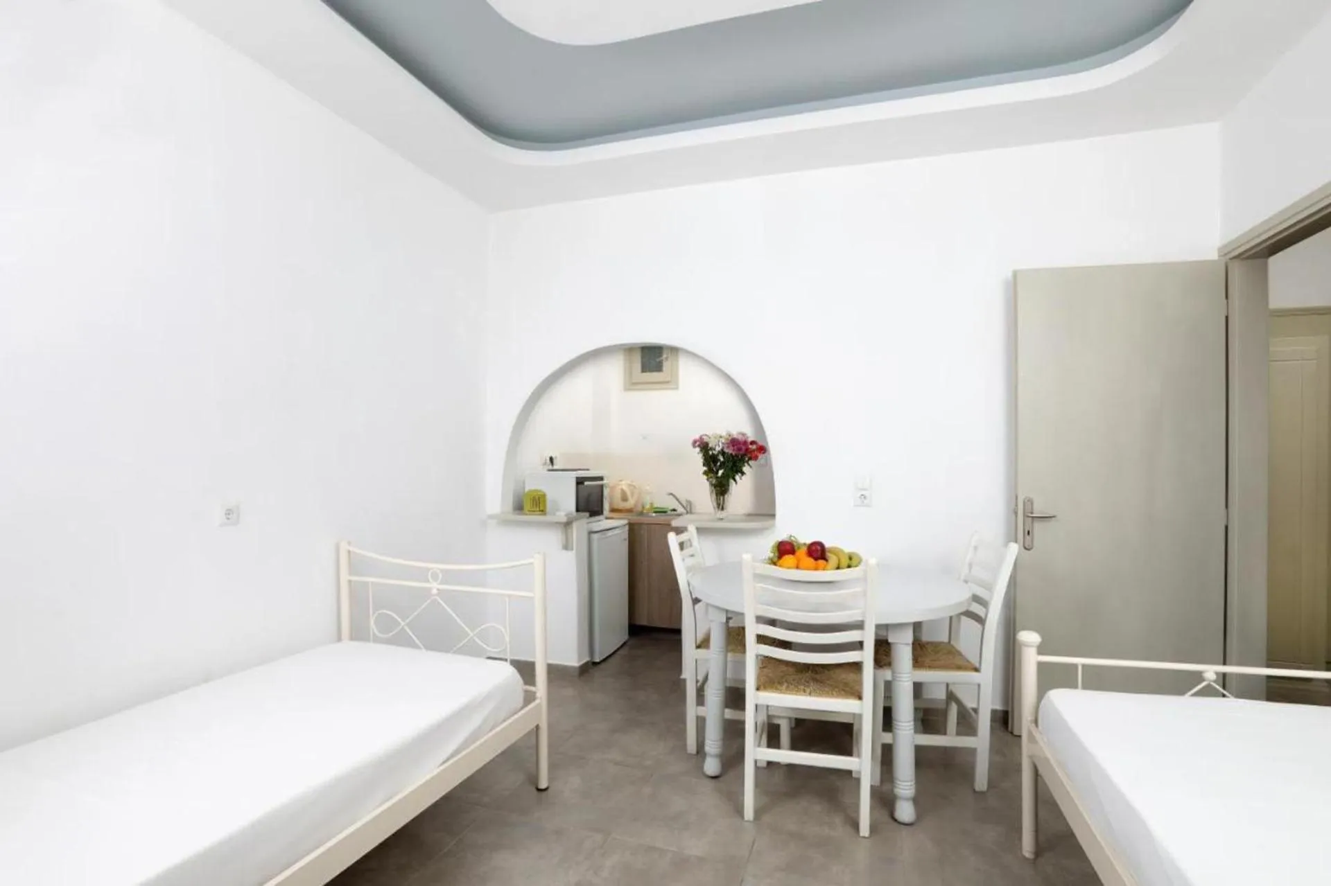 Bed in Verykokkos Pension I