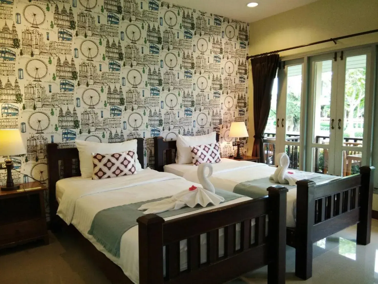 Superior Twin Bed Room in Scent of Sukhothai Resort Superior Twin Bed Room in Scent of Sukhothai Resort