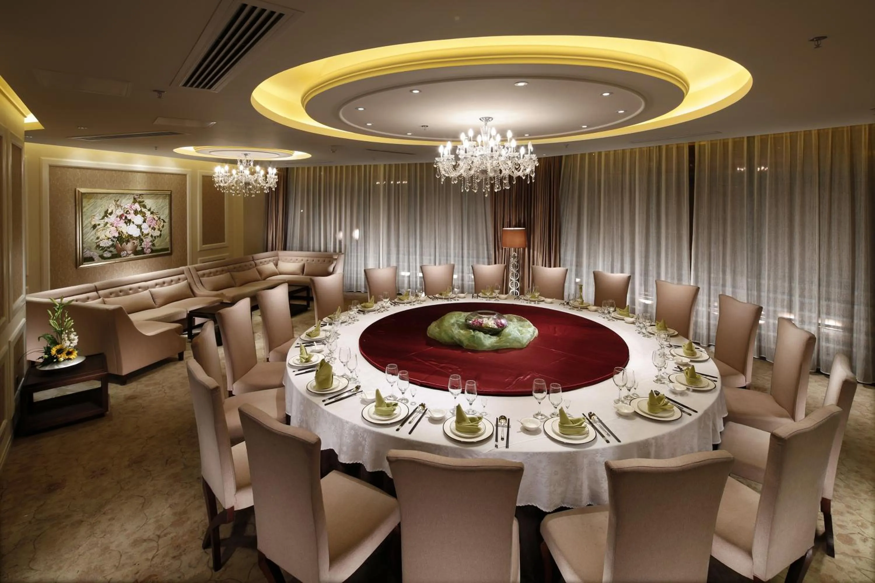 Restaurant/places to eat in Lia Charlton Hotel Shenzhen