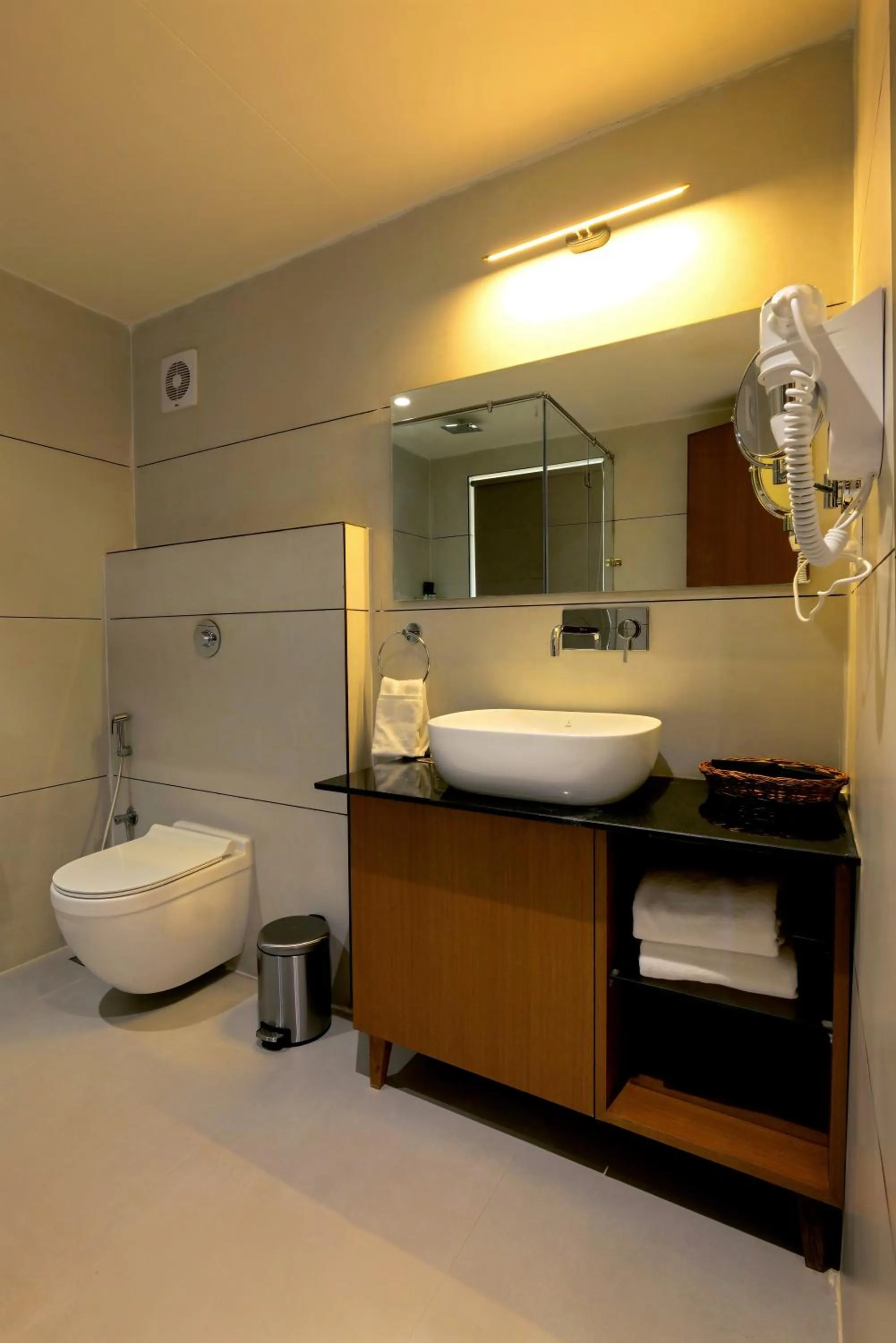 The Gold Beach Annexe