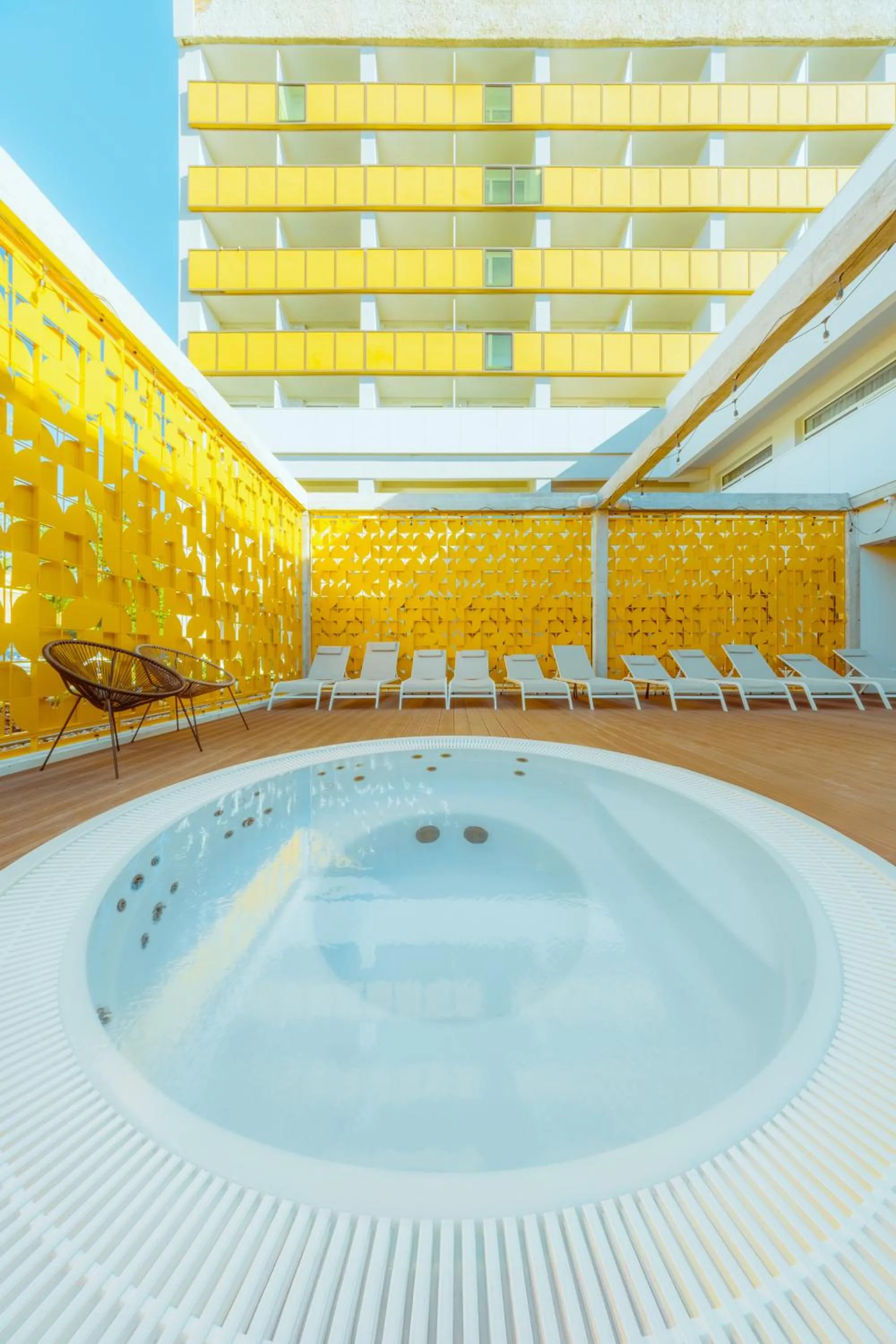 Day in Arche Nałęczów & SPA dawne Sanatorium Milicyjne