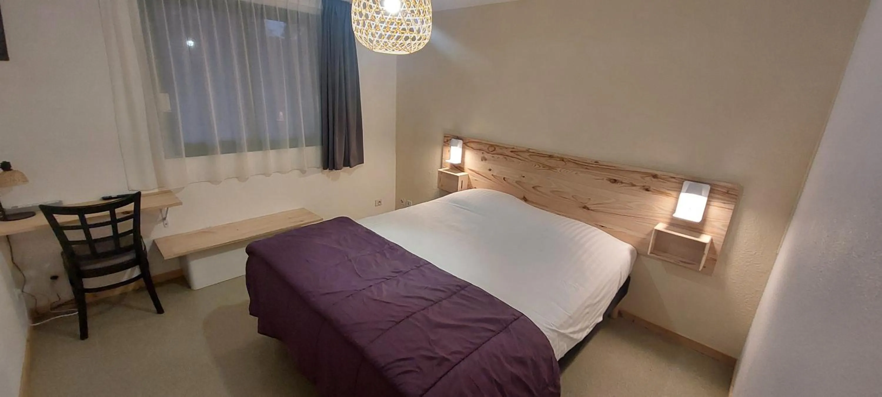 Bed in N'Atura Hôtel