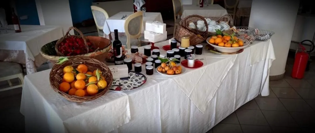 Breakfast in Hotel Ristorante Sturno
