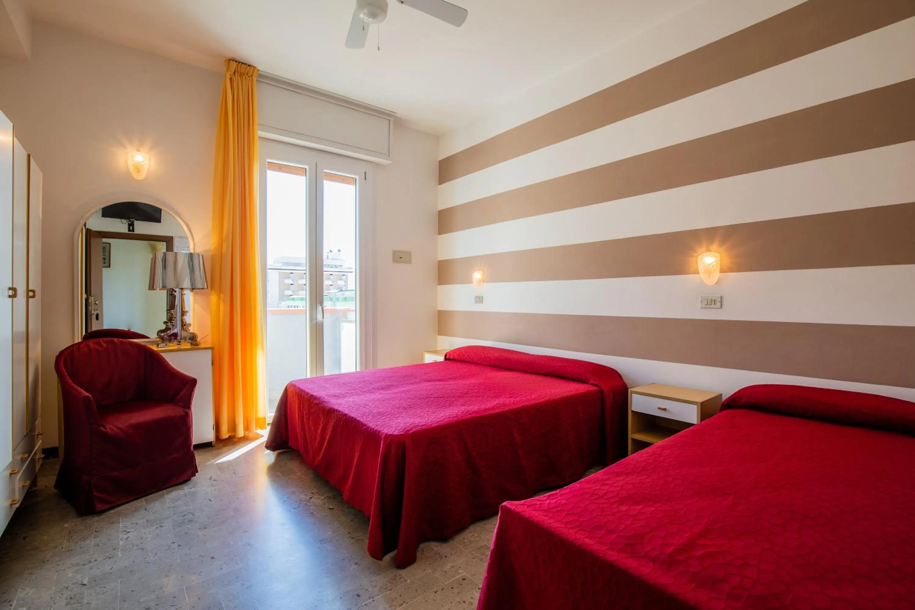 Bedroom, Bed in Hotel Splendid