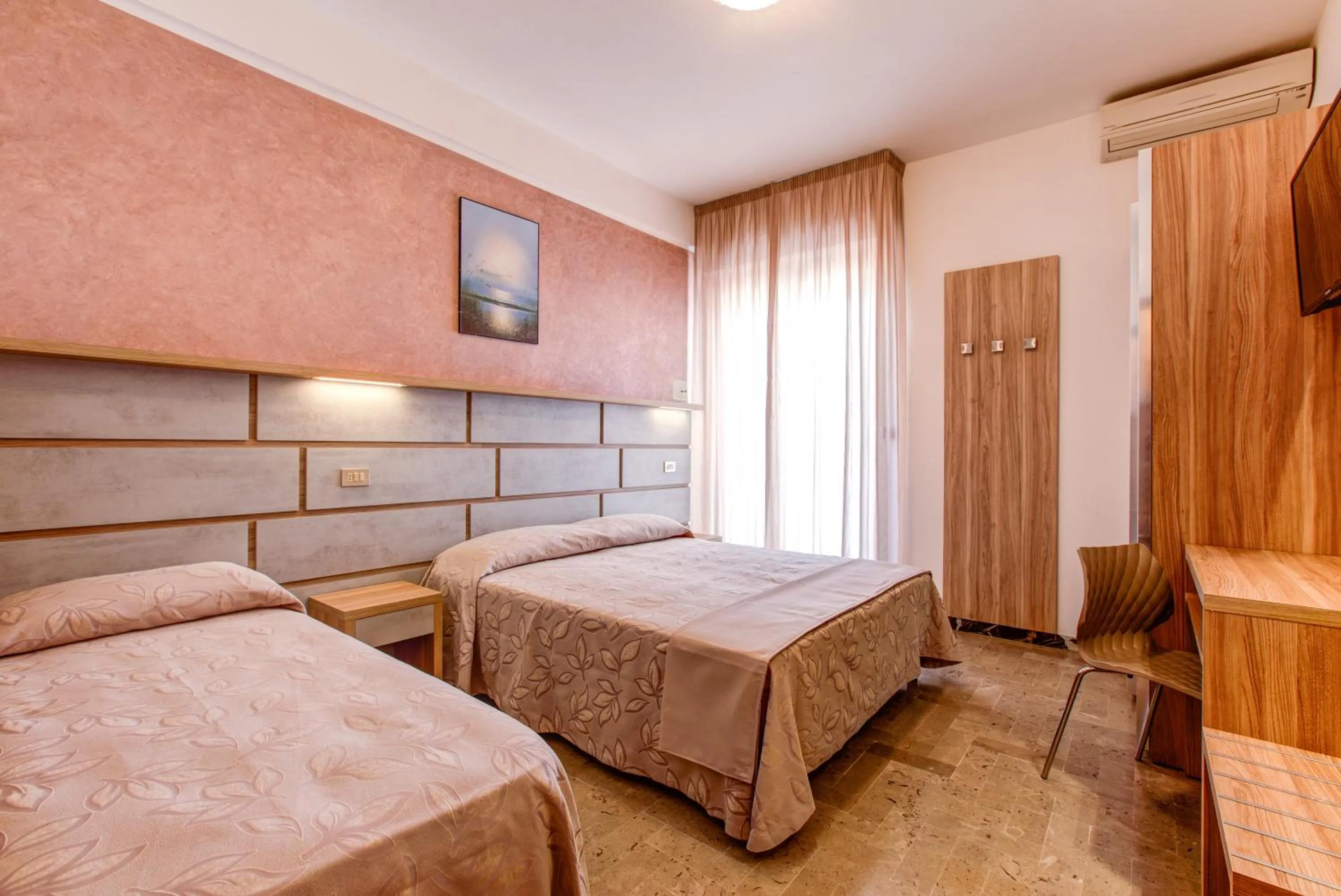 Sea view, Bed in Hotel Splendid