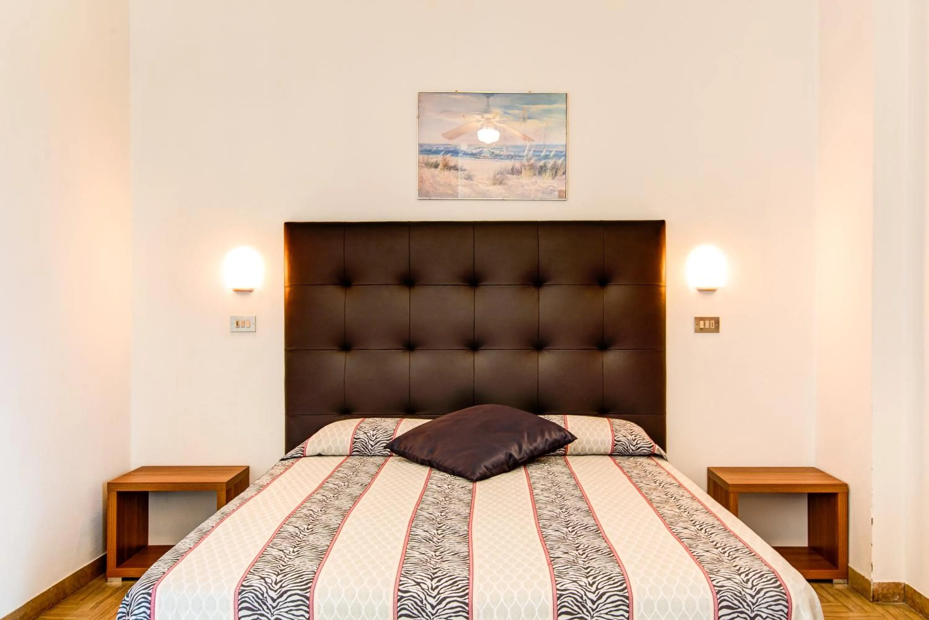 Sea view, Bed in Hotel Splendid