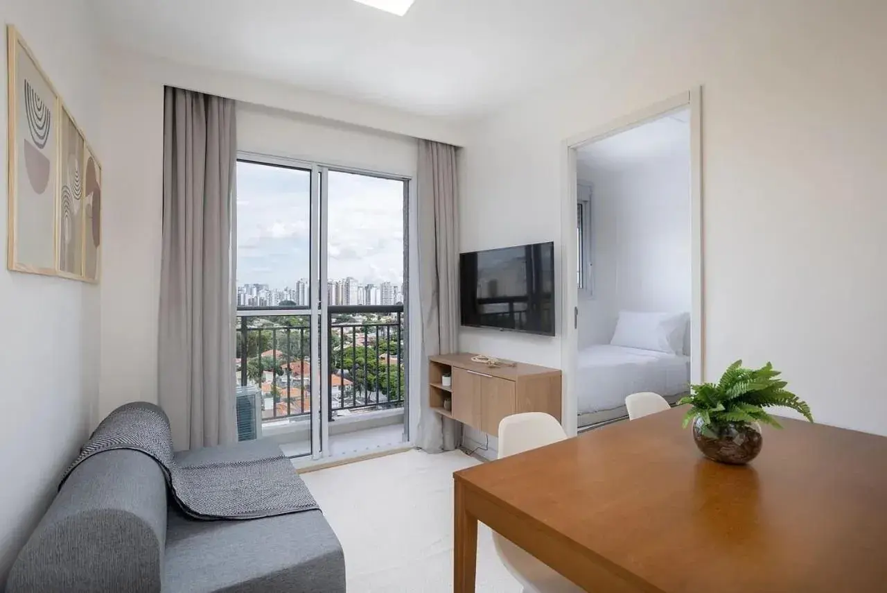 Apartment with View and Balcony in Composite Moema Apartment with View and Balcony in Composite Moema