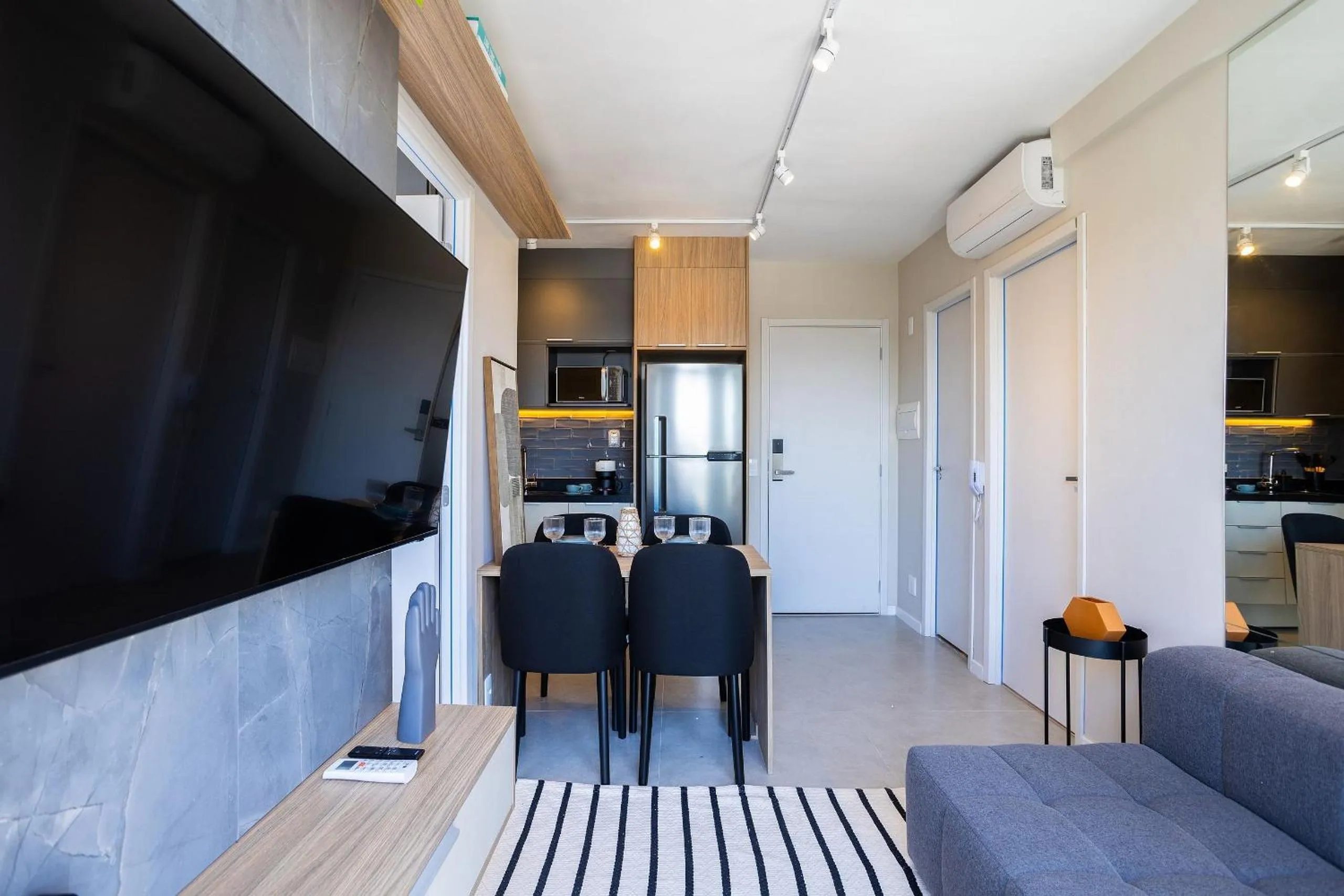 Living room in Composite Moema