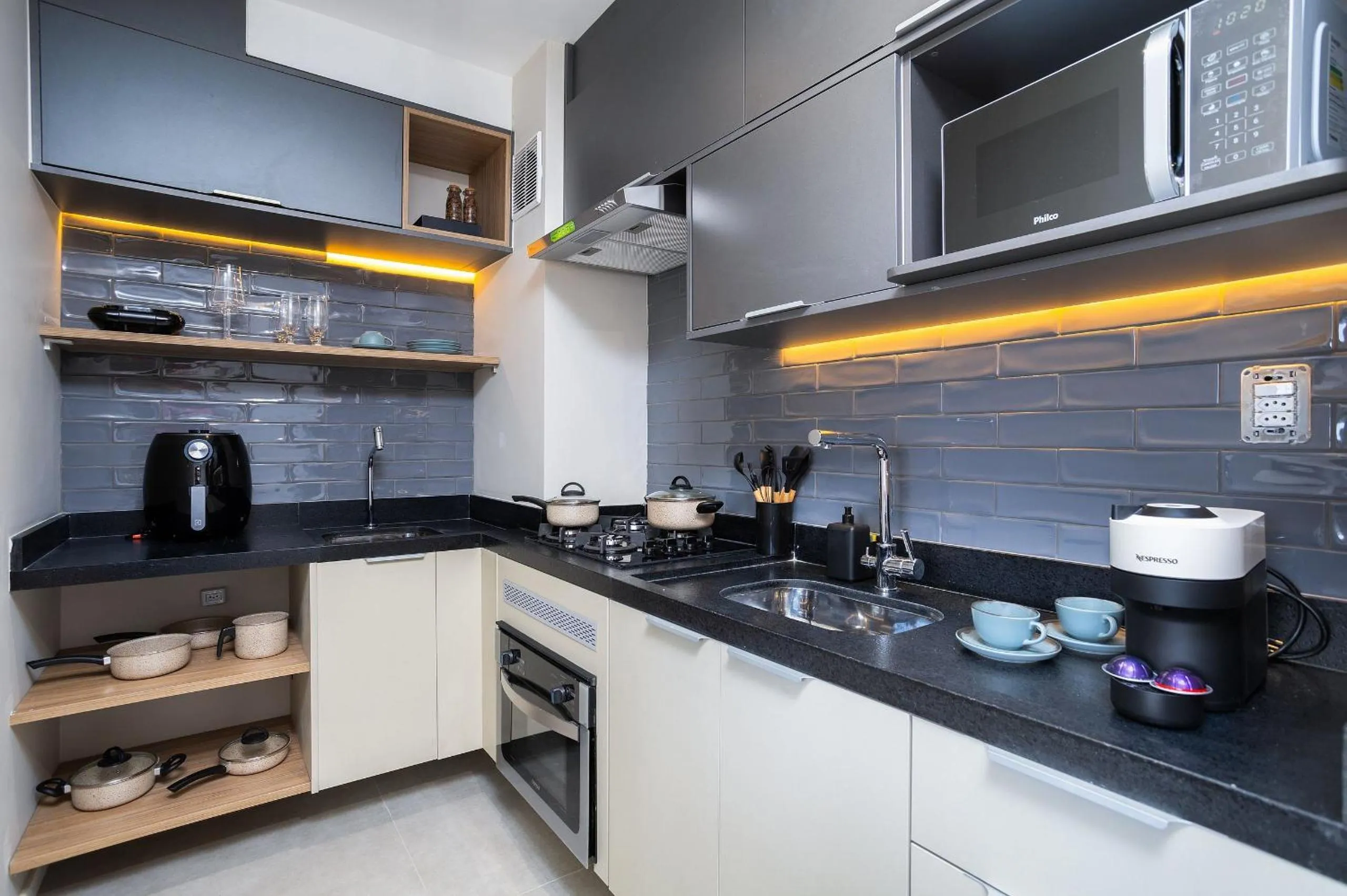 Kitchen or kitchenette in Composite Moema