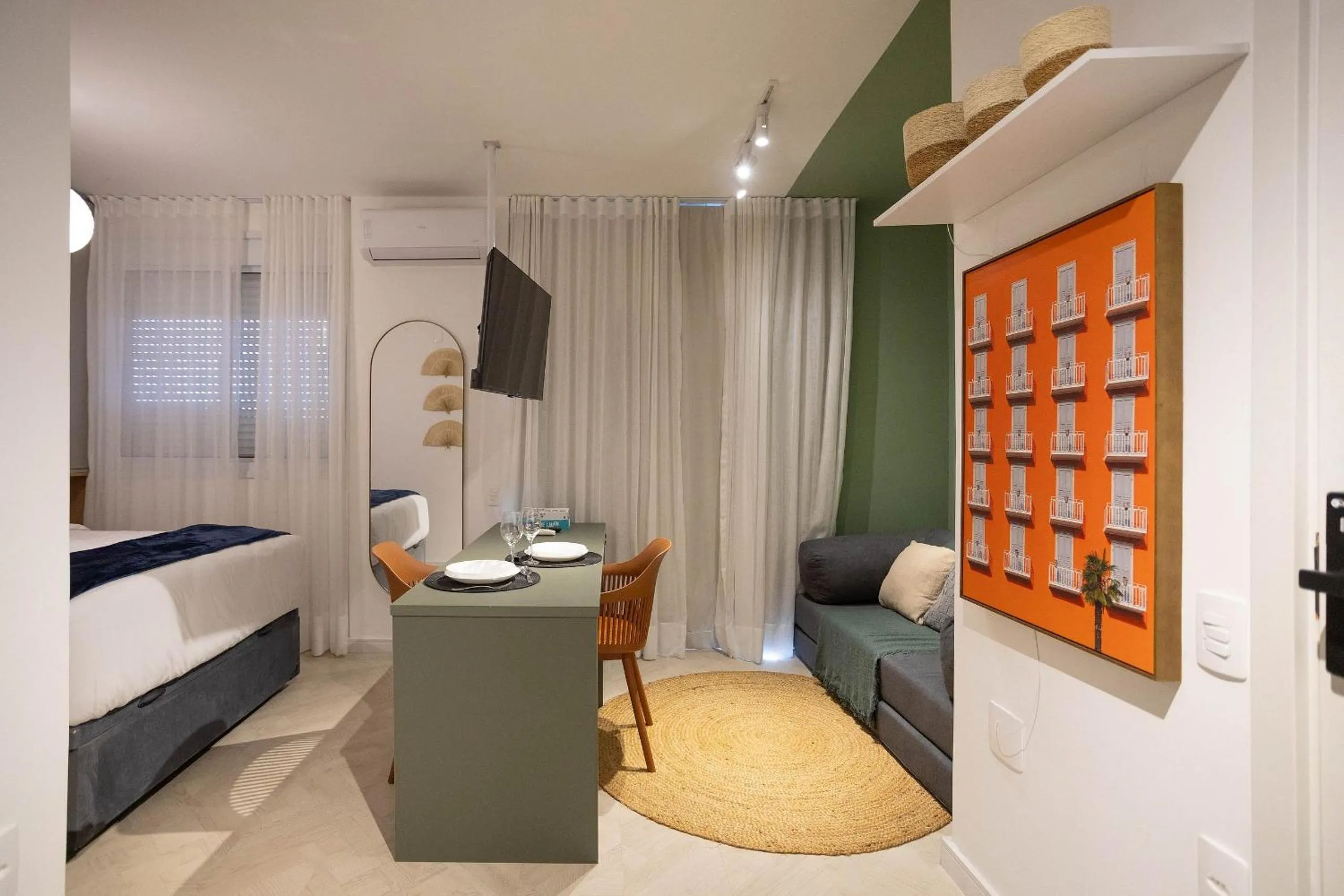 Bed in Composite Moema