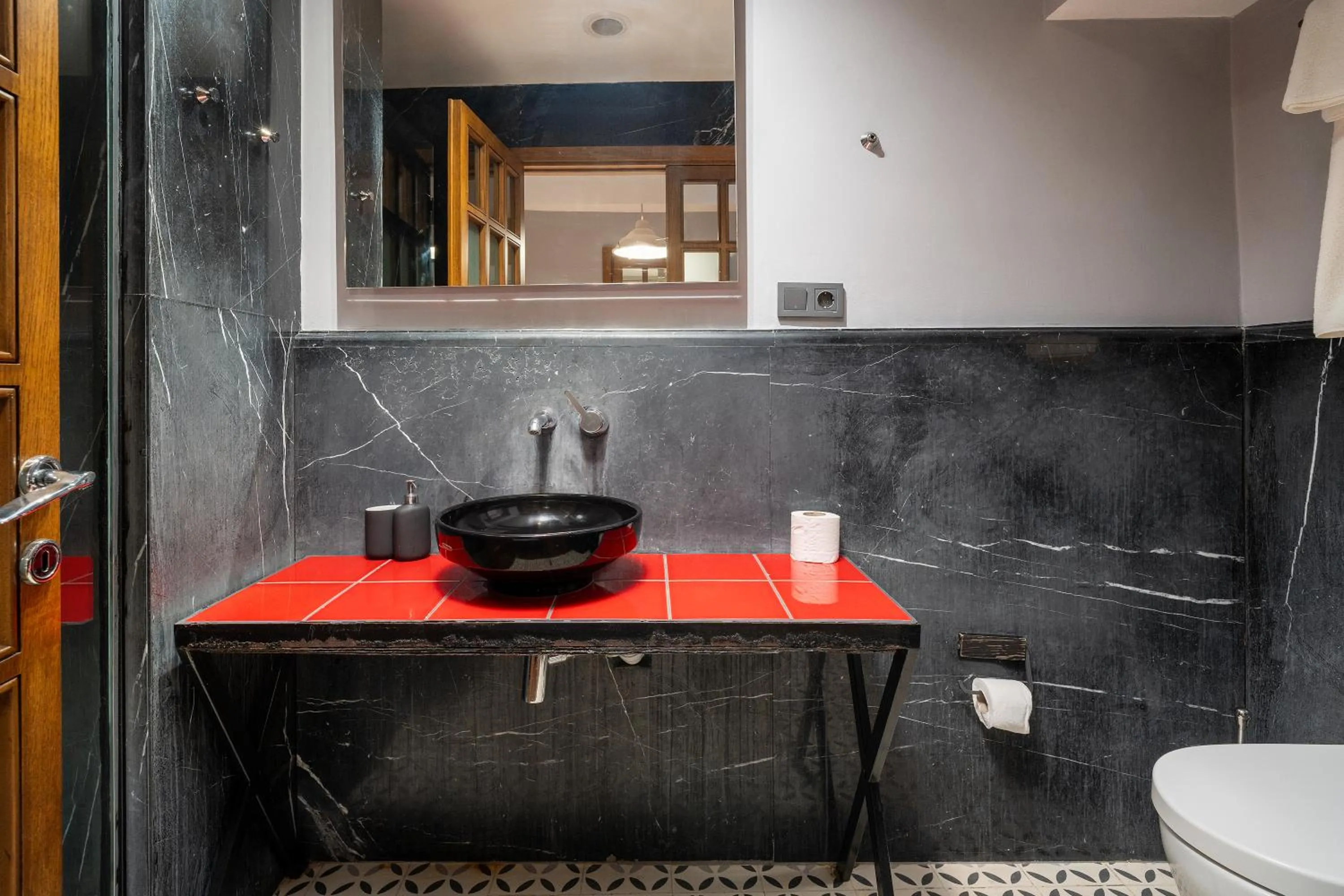 Toilet in Urban Quarters - Asmalı Mescit