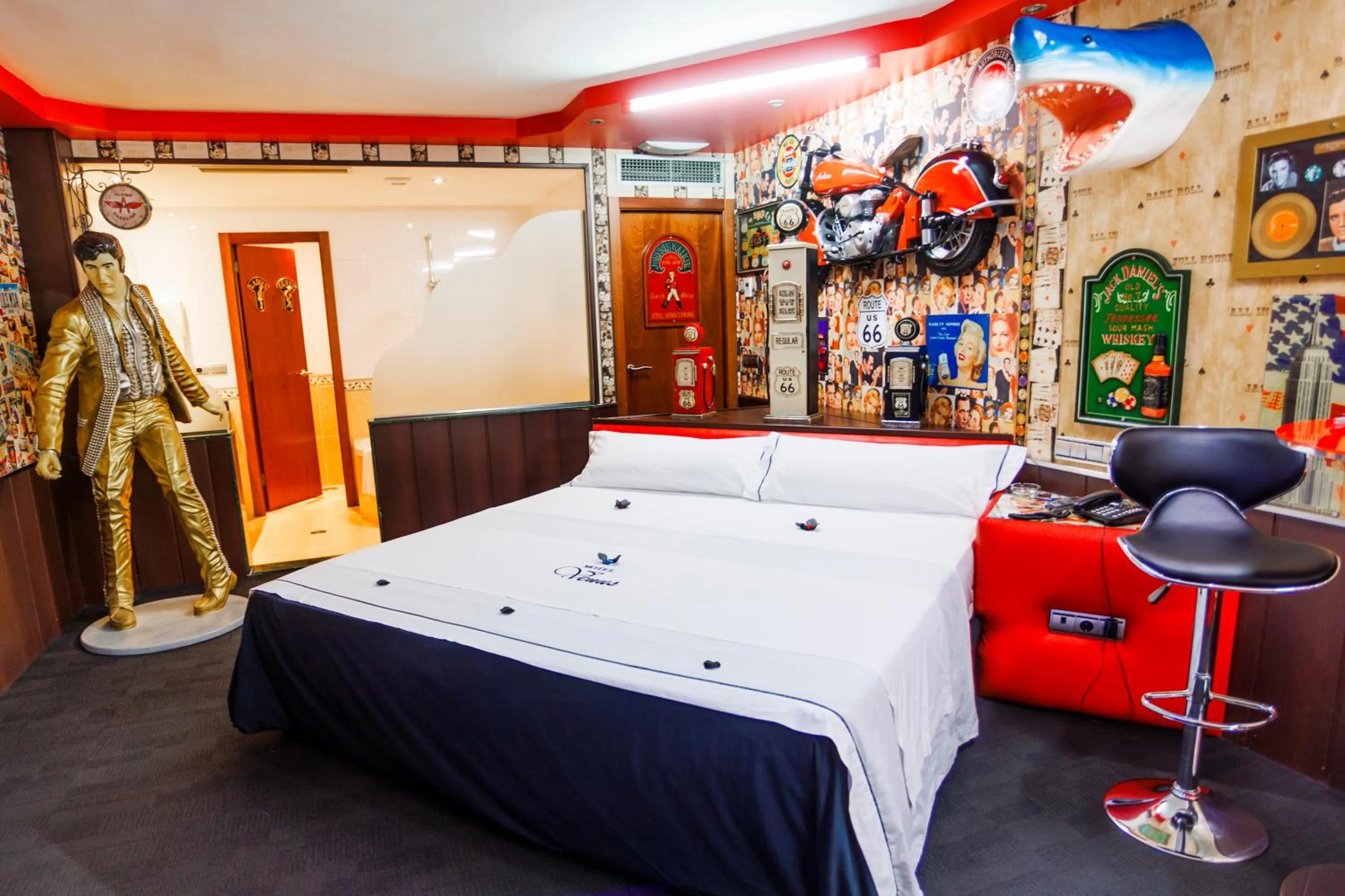 Photo of the whole room in Motel Venus Pontevedra