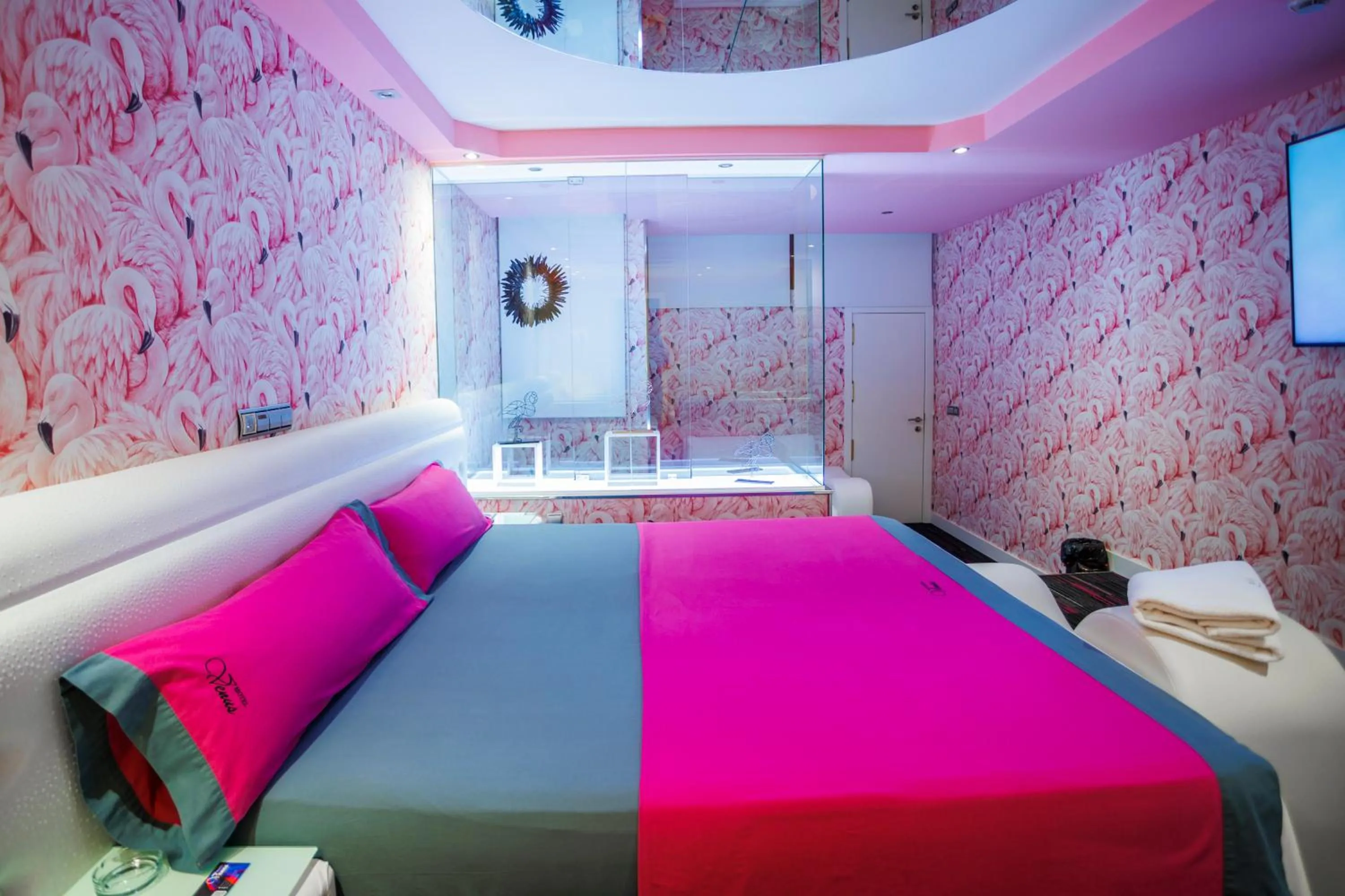 Bed in Motel Venus Pontevedra