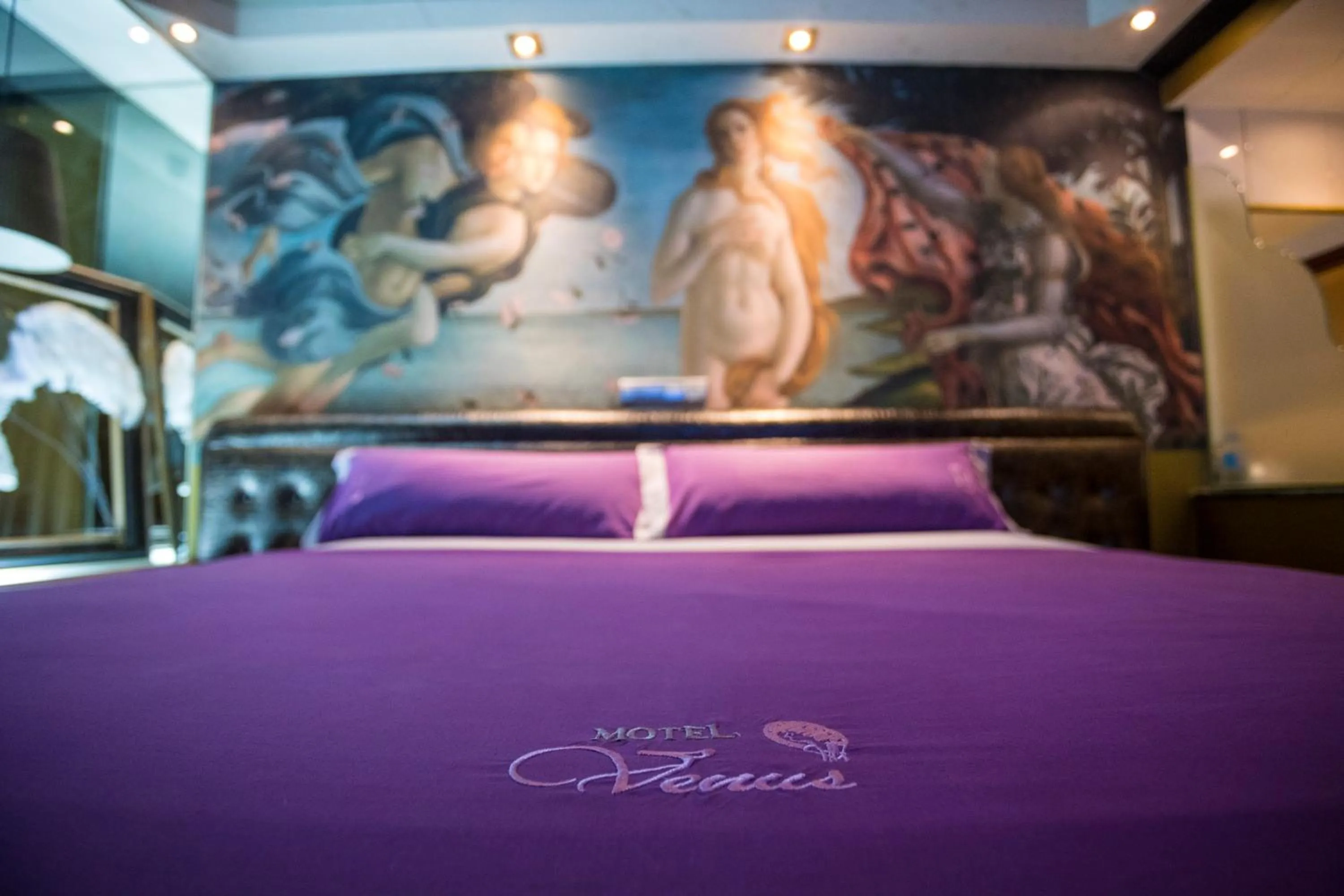 Bed in Motel Venus Pontevedra