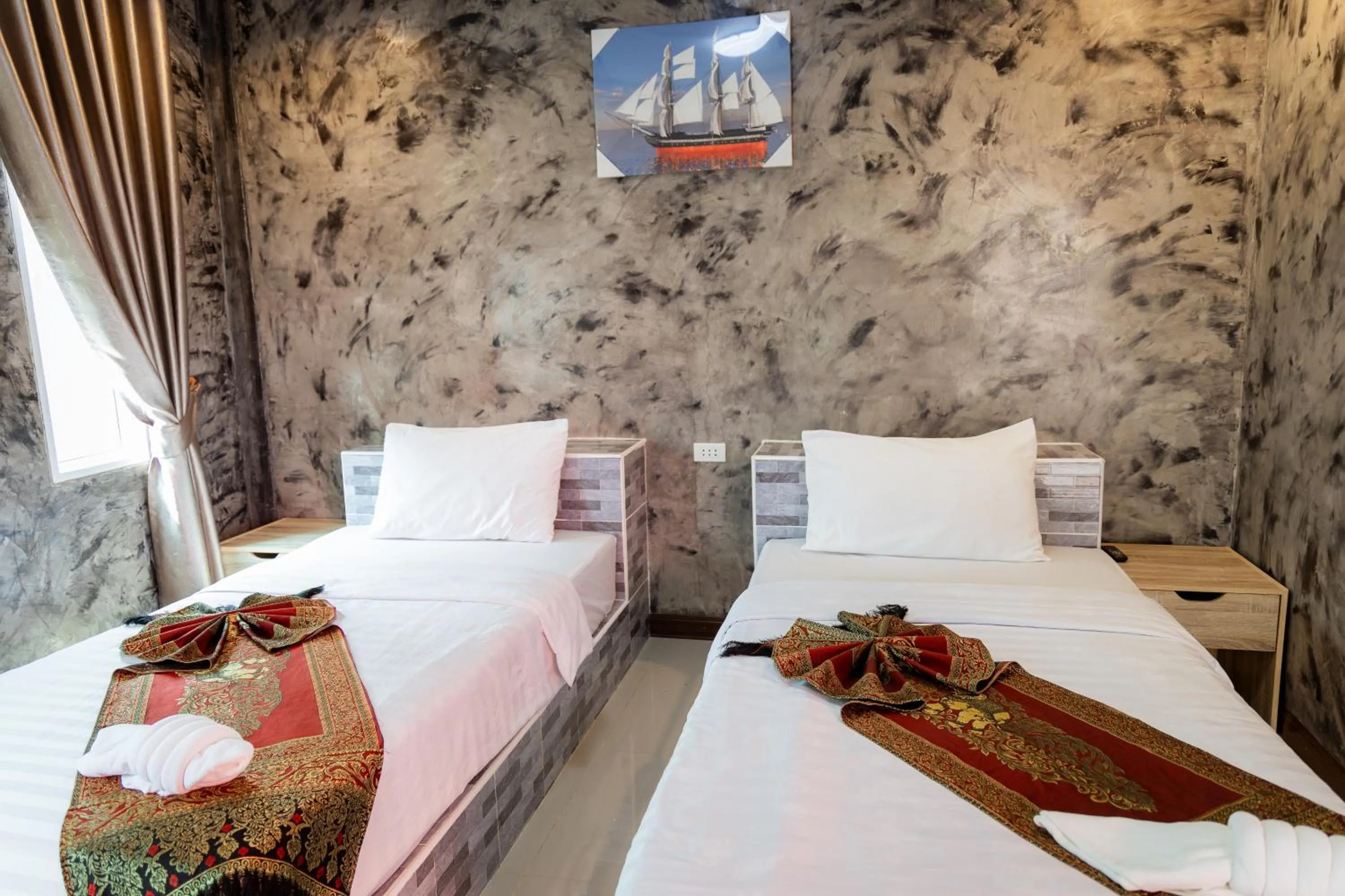 Bed in Buengngarm Resort