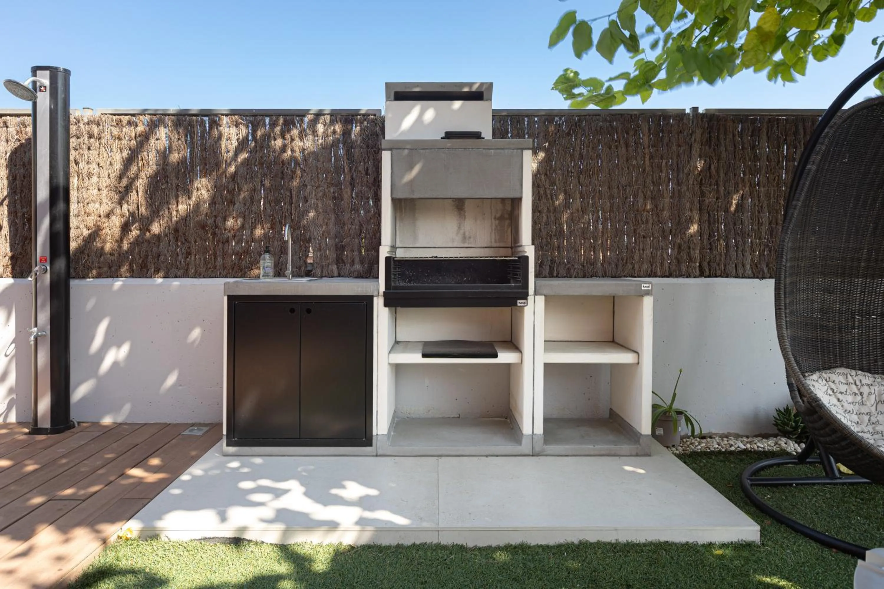 BBQ facilities in Villa Beach Barcelona