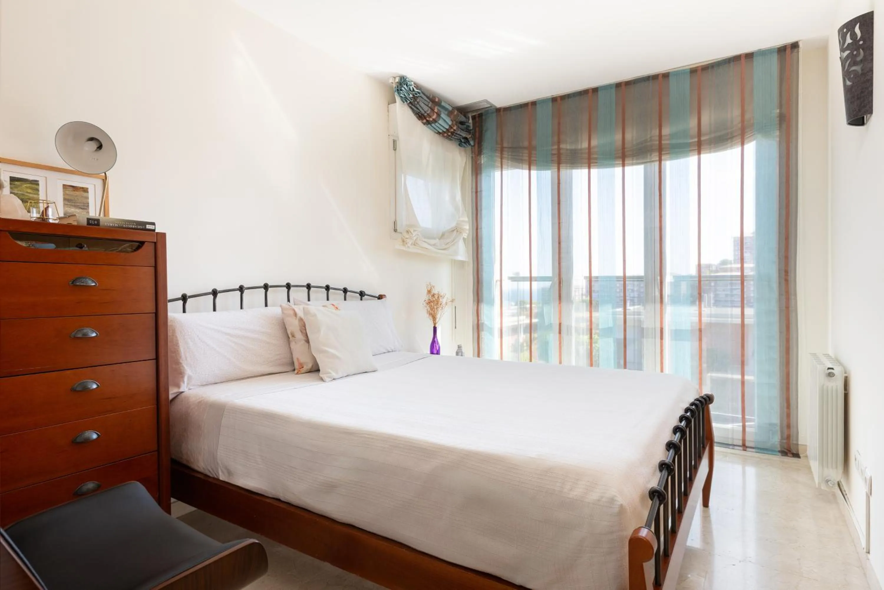 Bed in Villa Beach Barcelona