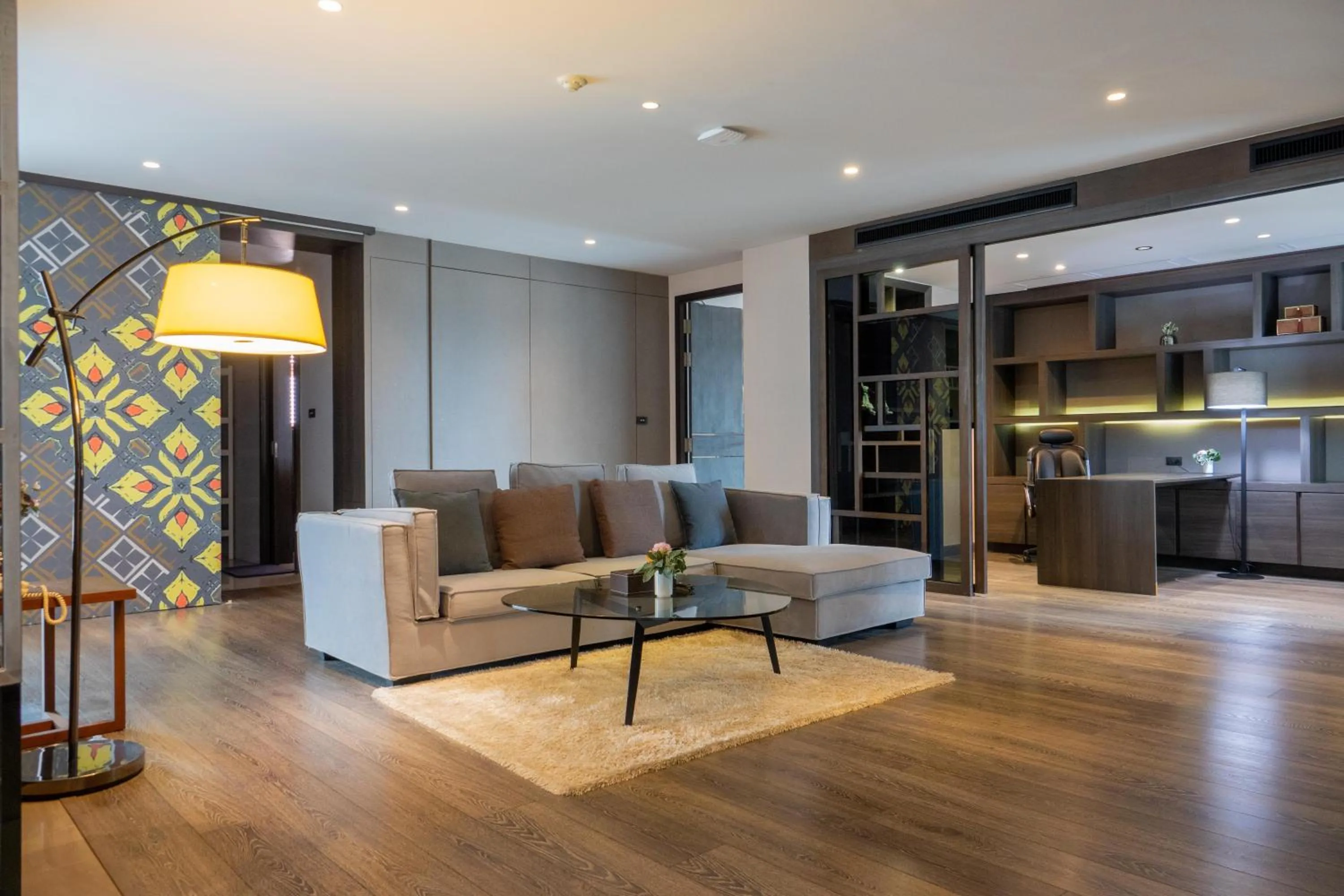 Photo of the whole room in Siamese Hotel Pattaya, BW Signature Collection