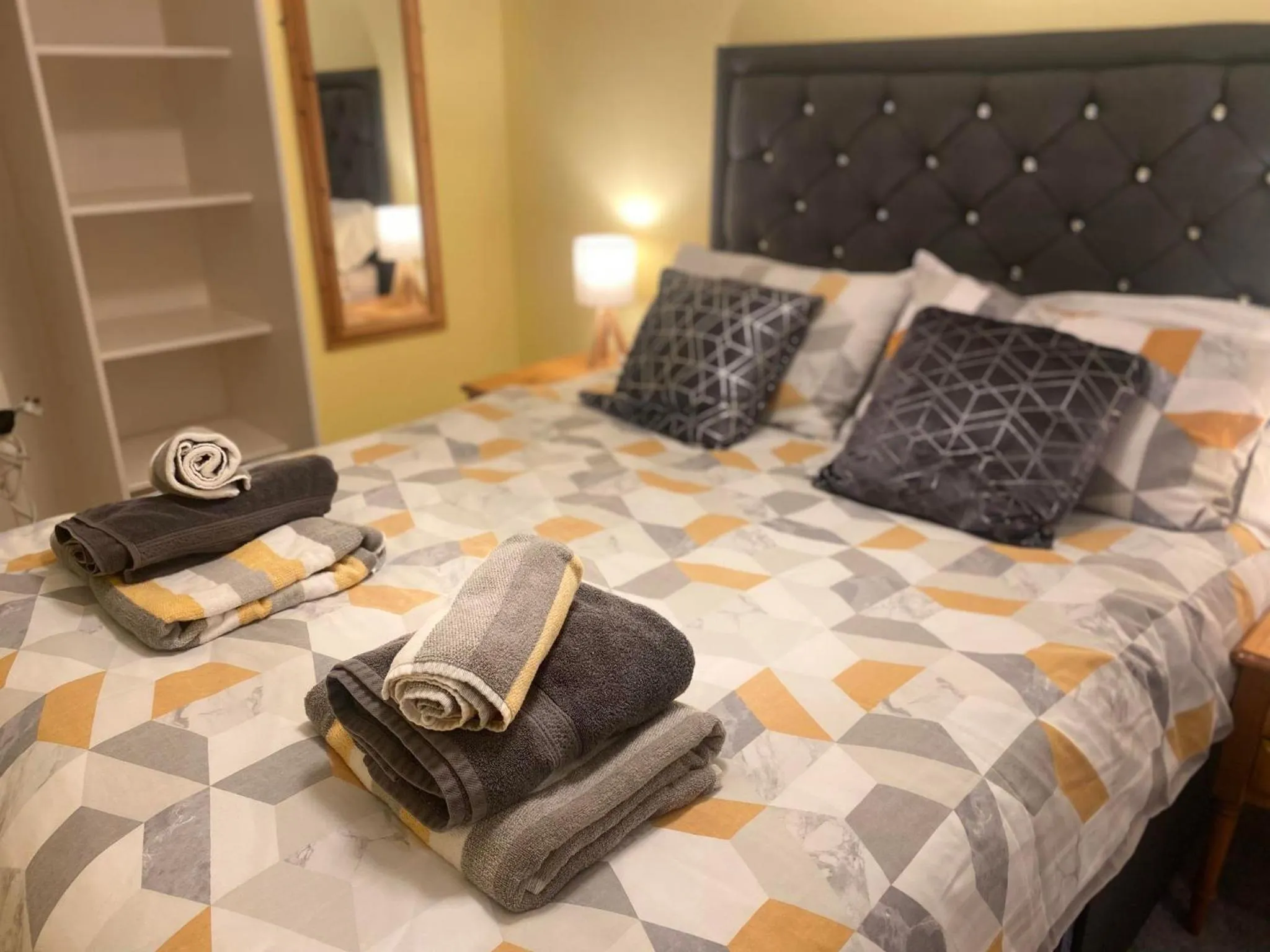 Bedroom in The Farmers Arms