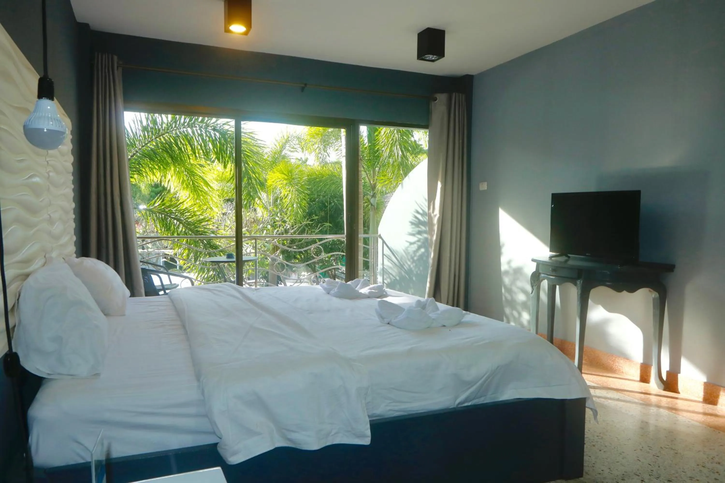 Bed in Momento Resort