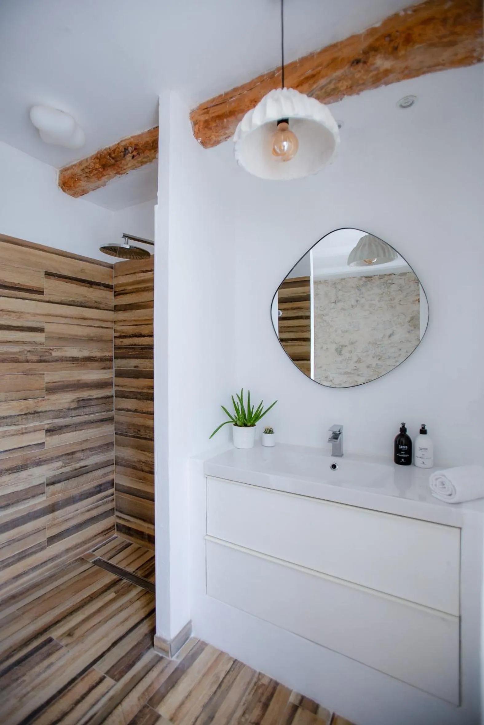 Bathroom in DODO etc