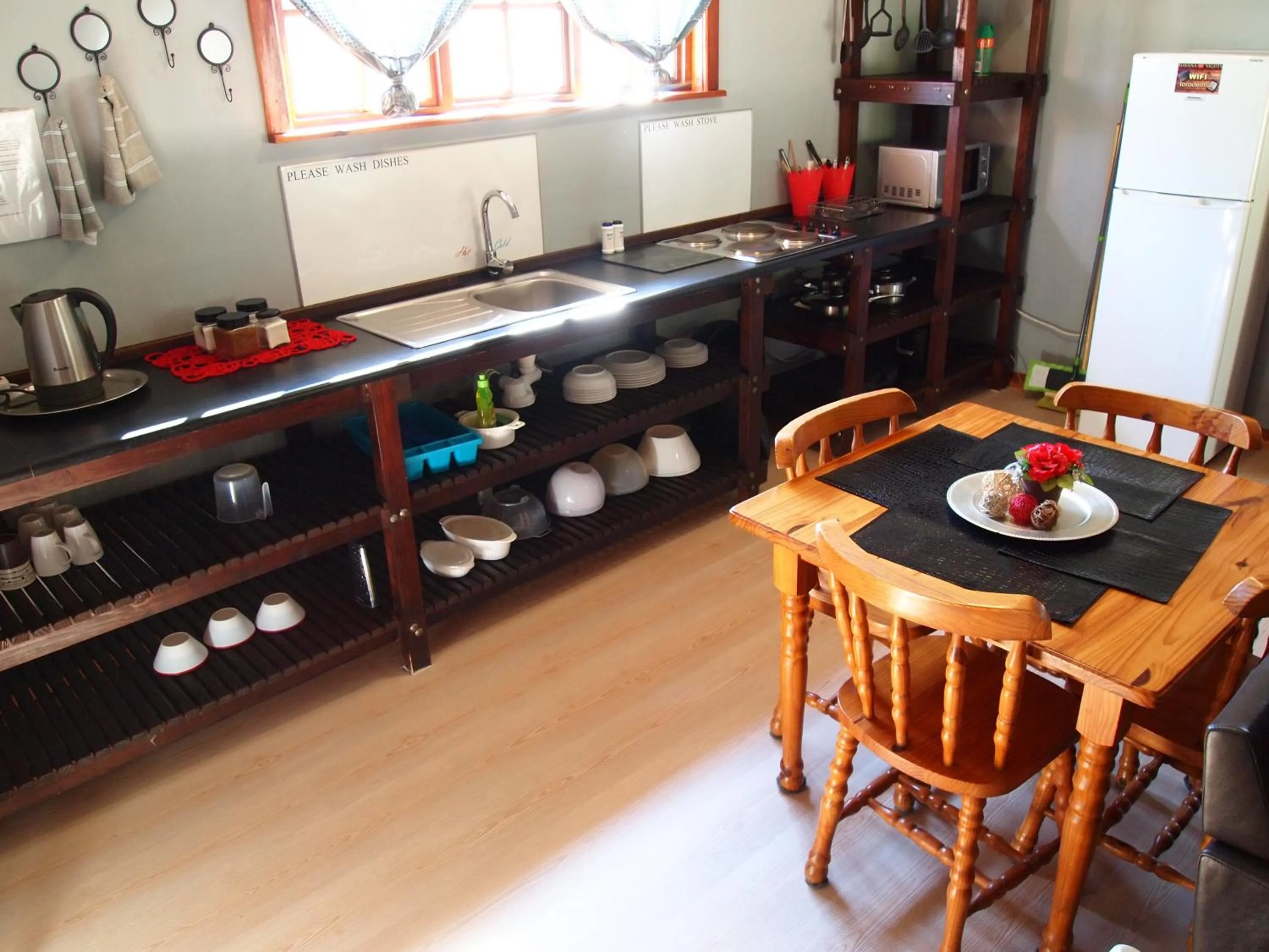 Kitchen or kitchenette in Havana Nights