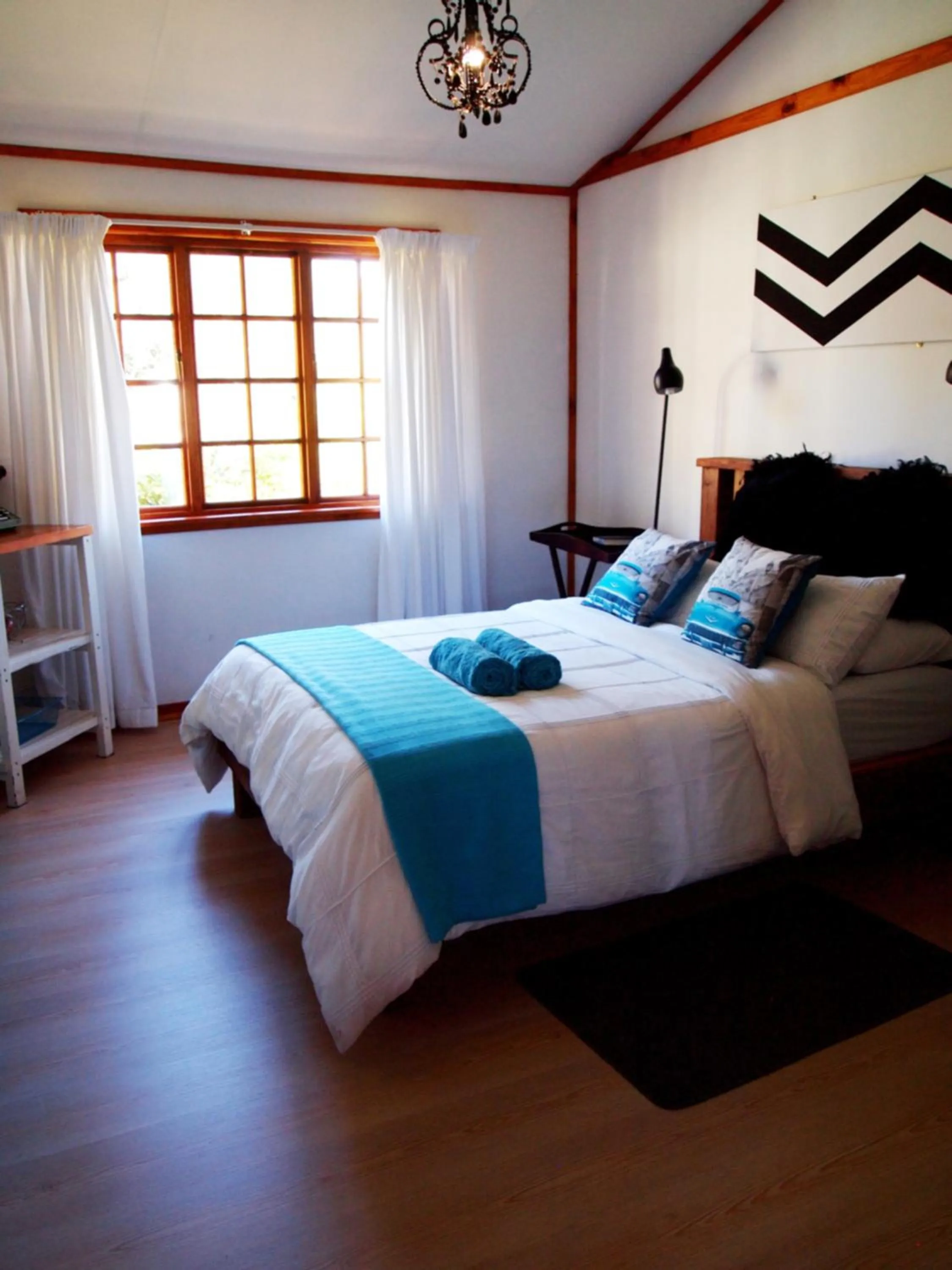 Bed in Havana Nights