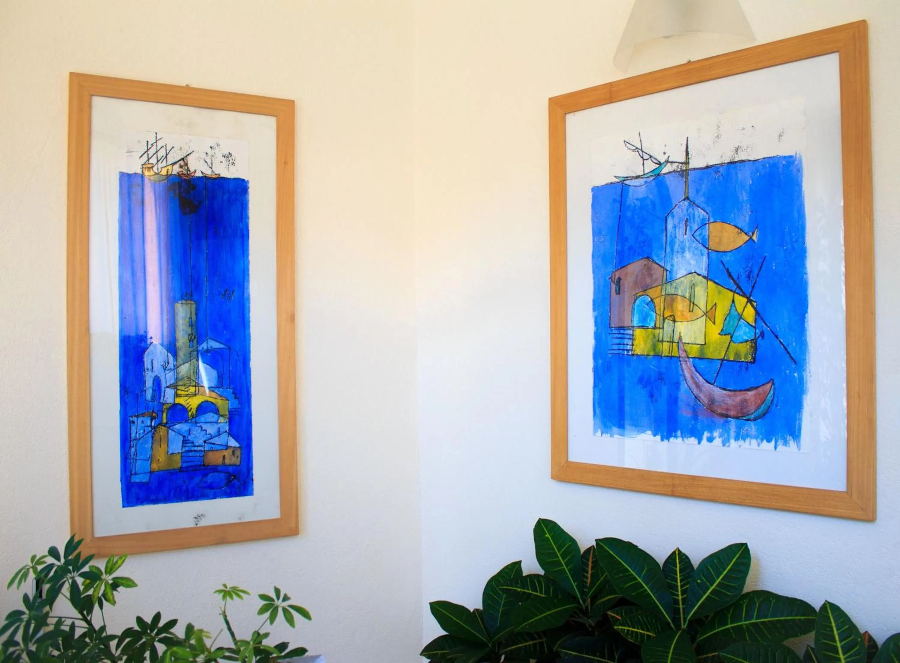 Communal lounge/ TV room in Hotel Palagi