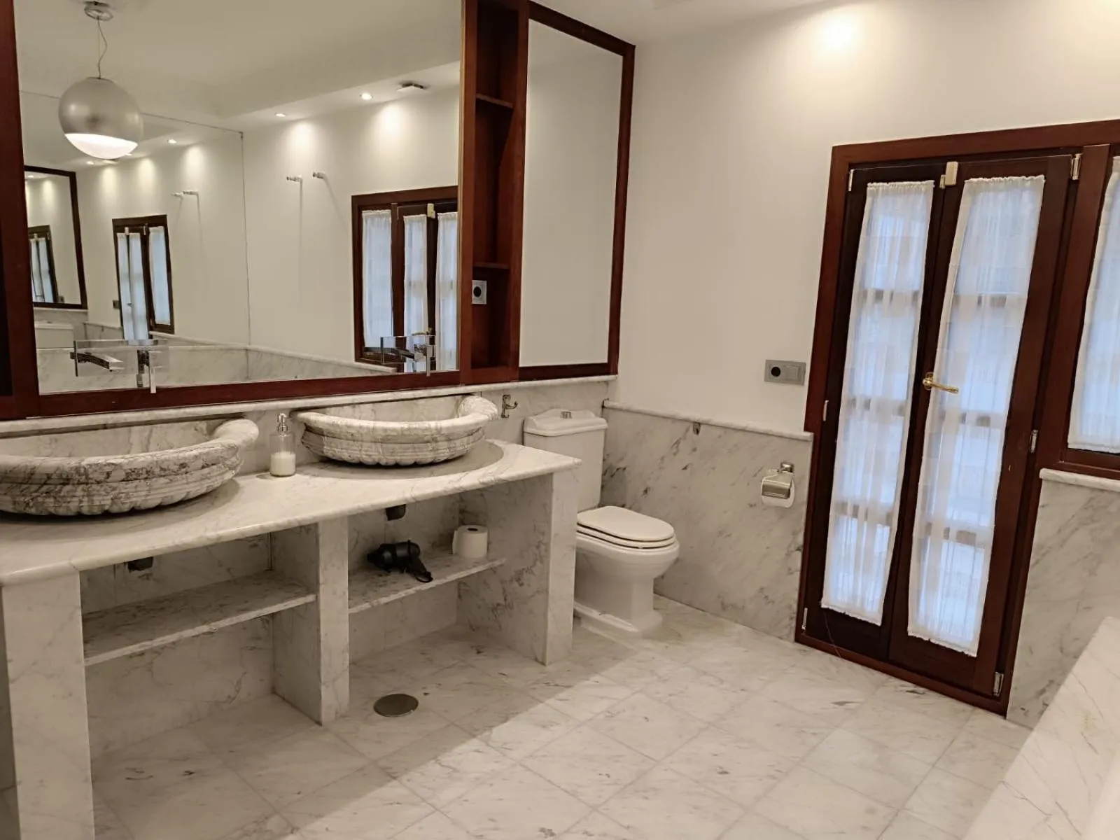 Bathroom in Suite Comares