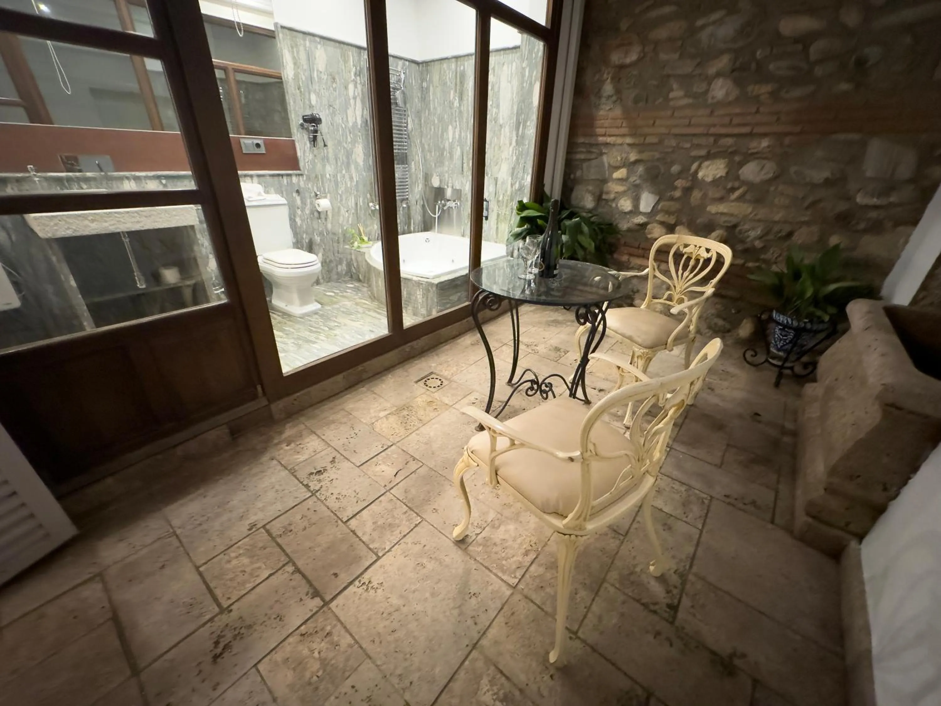 Off site in Suite Comares