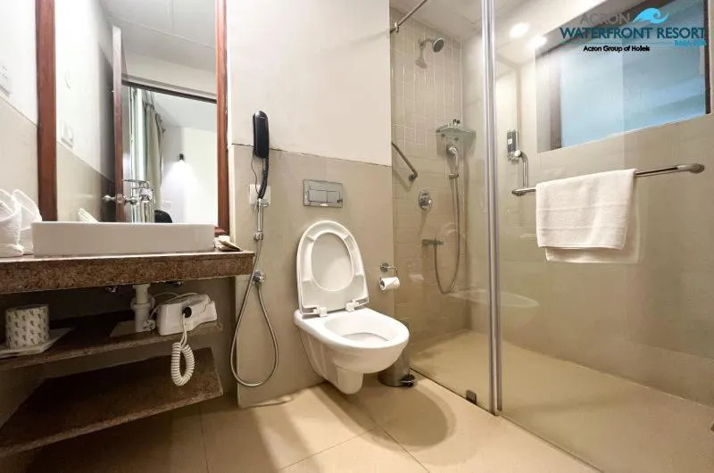 Acron Waterfront Resort