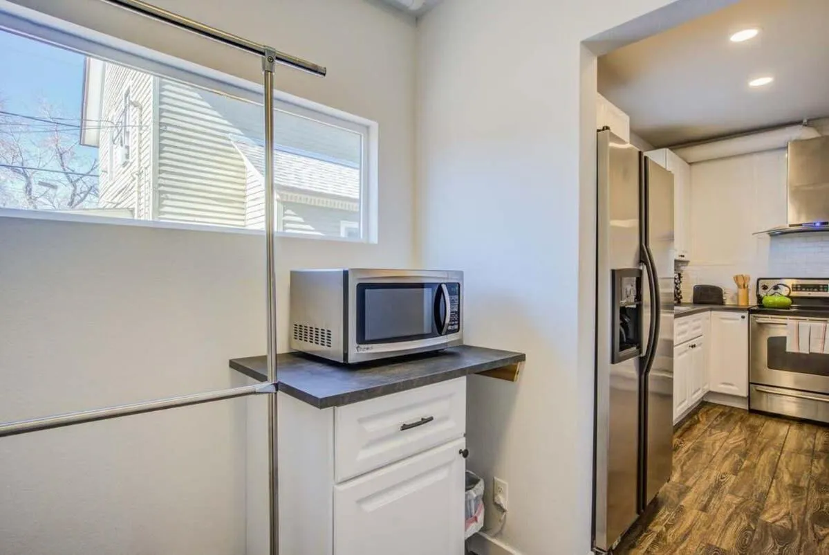 1BR Lovely Stylish Downtown Close To Everything