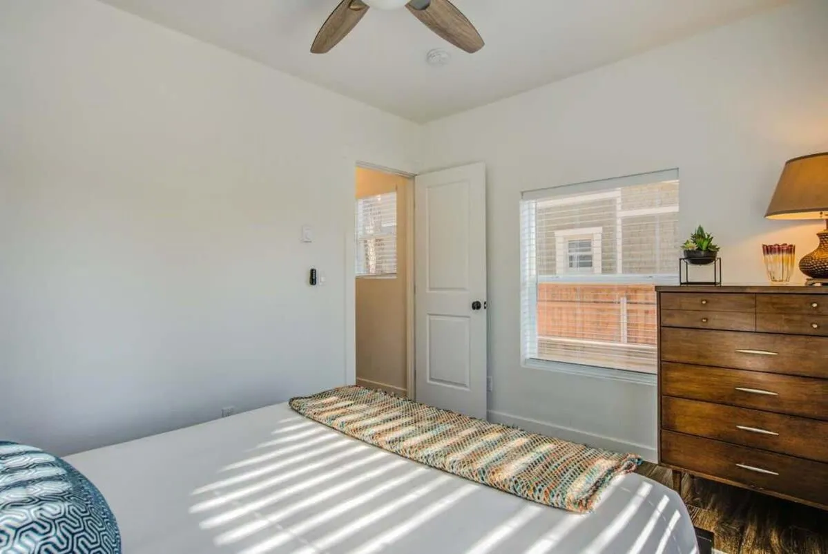 1BR Lovely Stylish Downtown Close To Everything