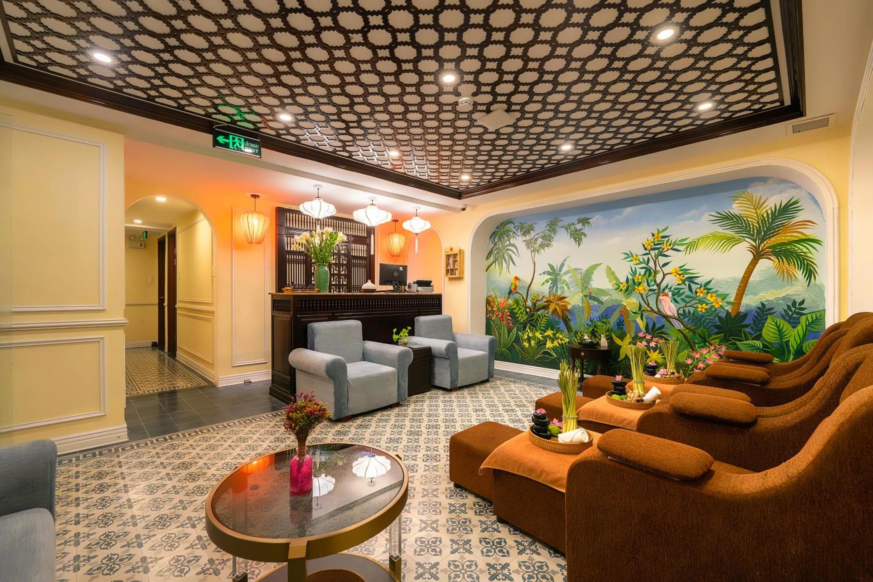 Living room in Qualia De Hôtel Hoi An - Rooftop Bar City View