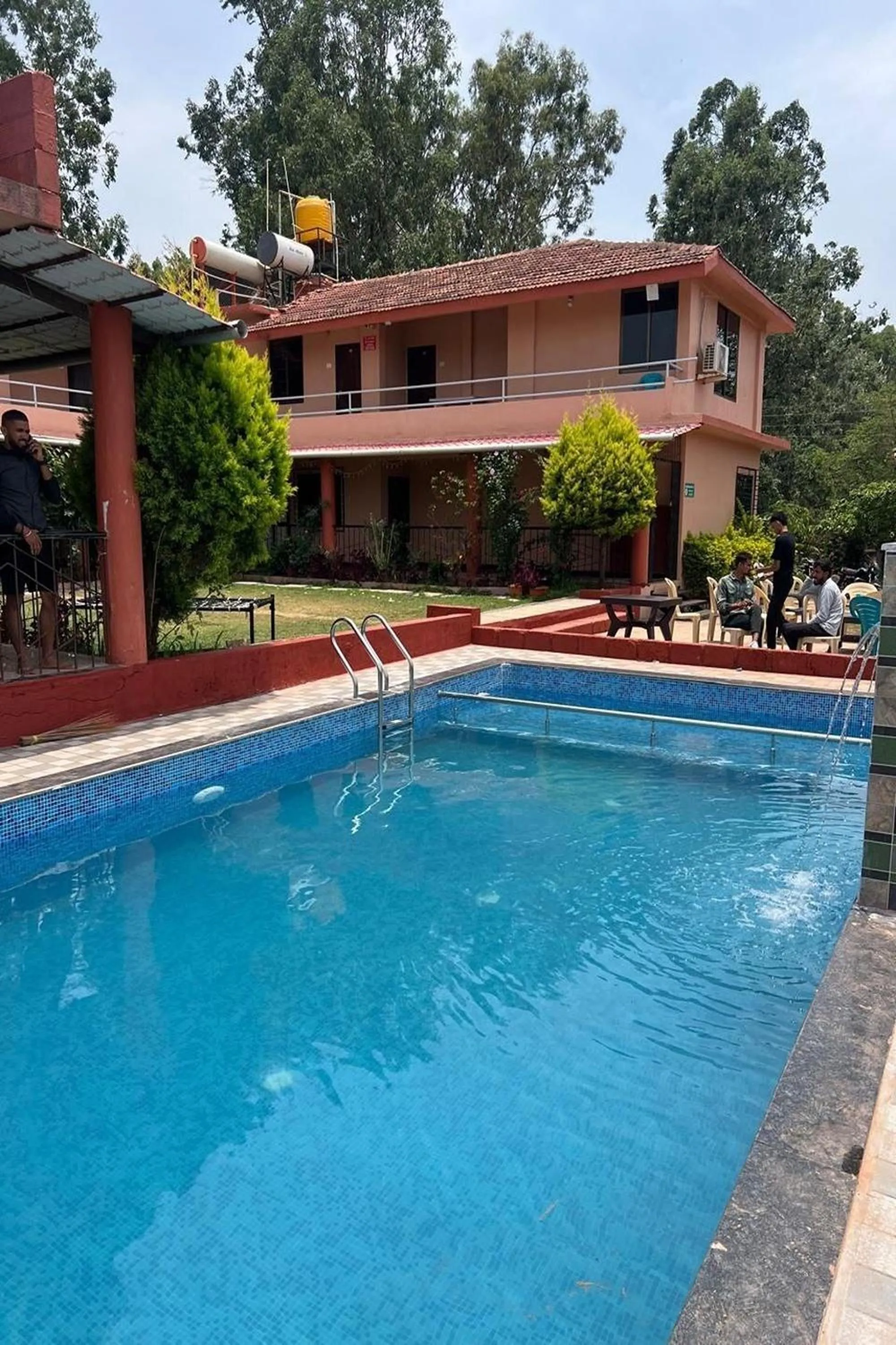 Swimming pool in Greenland Stay