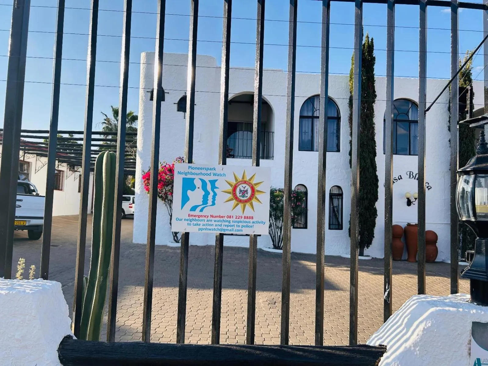 Facade/entrance in Casa Blanca Boutique Hotel Pension