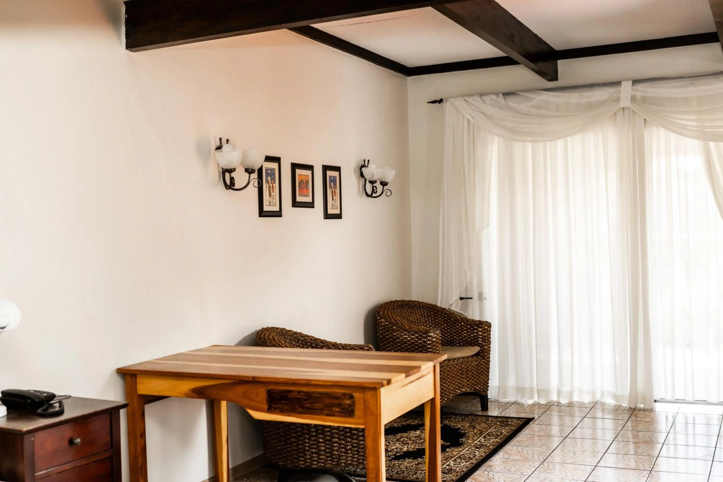 Seating area in Casa Blanca Boutique Hotel Pension