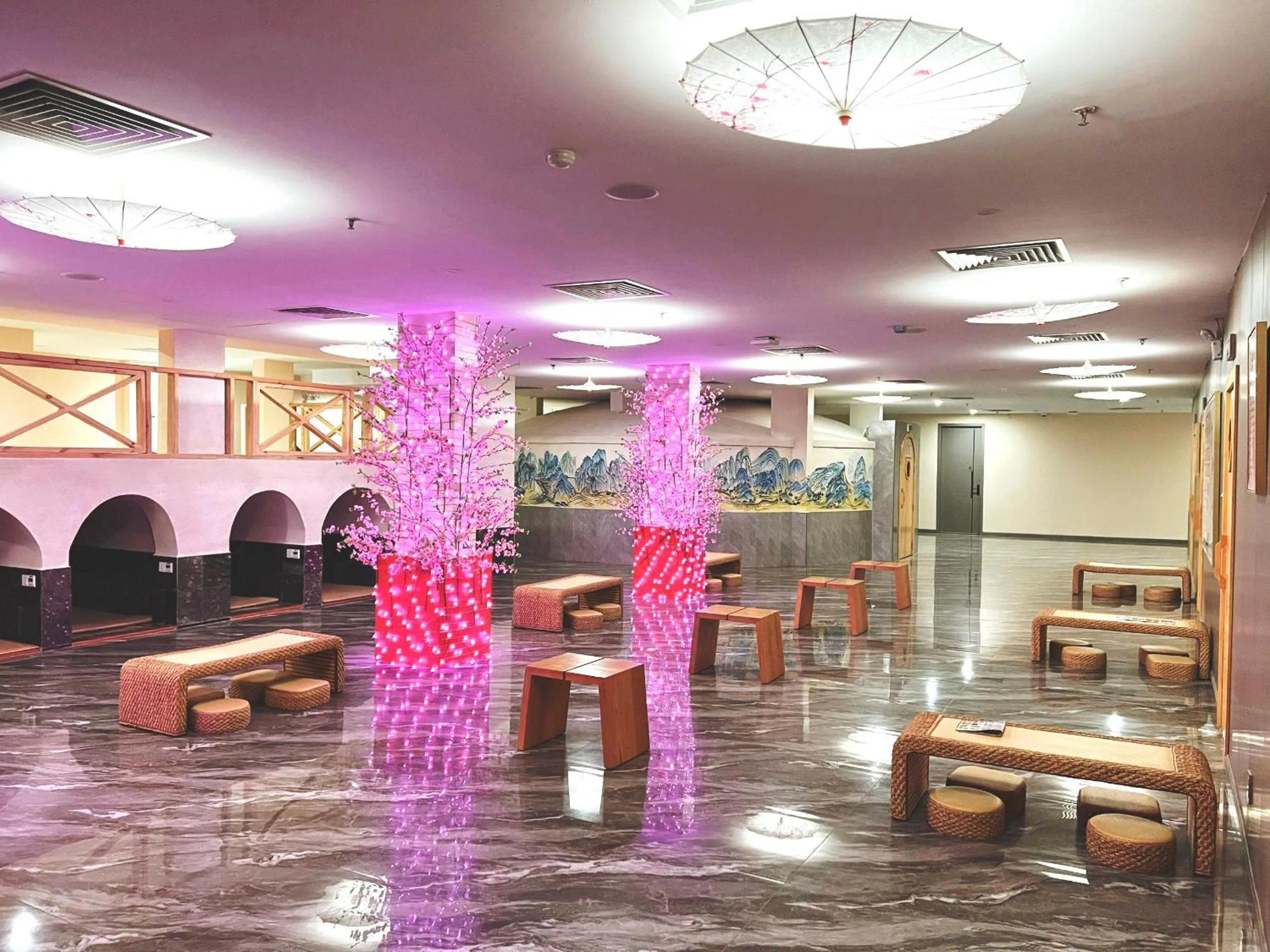 Spa and wellness centre/facilities in Wah Fu Hotel