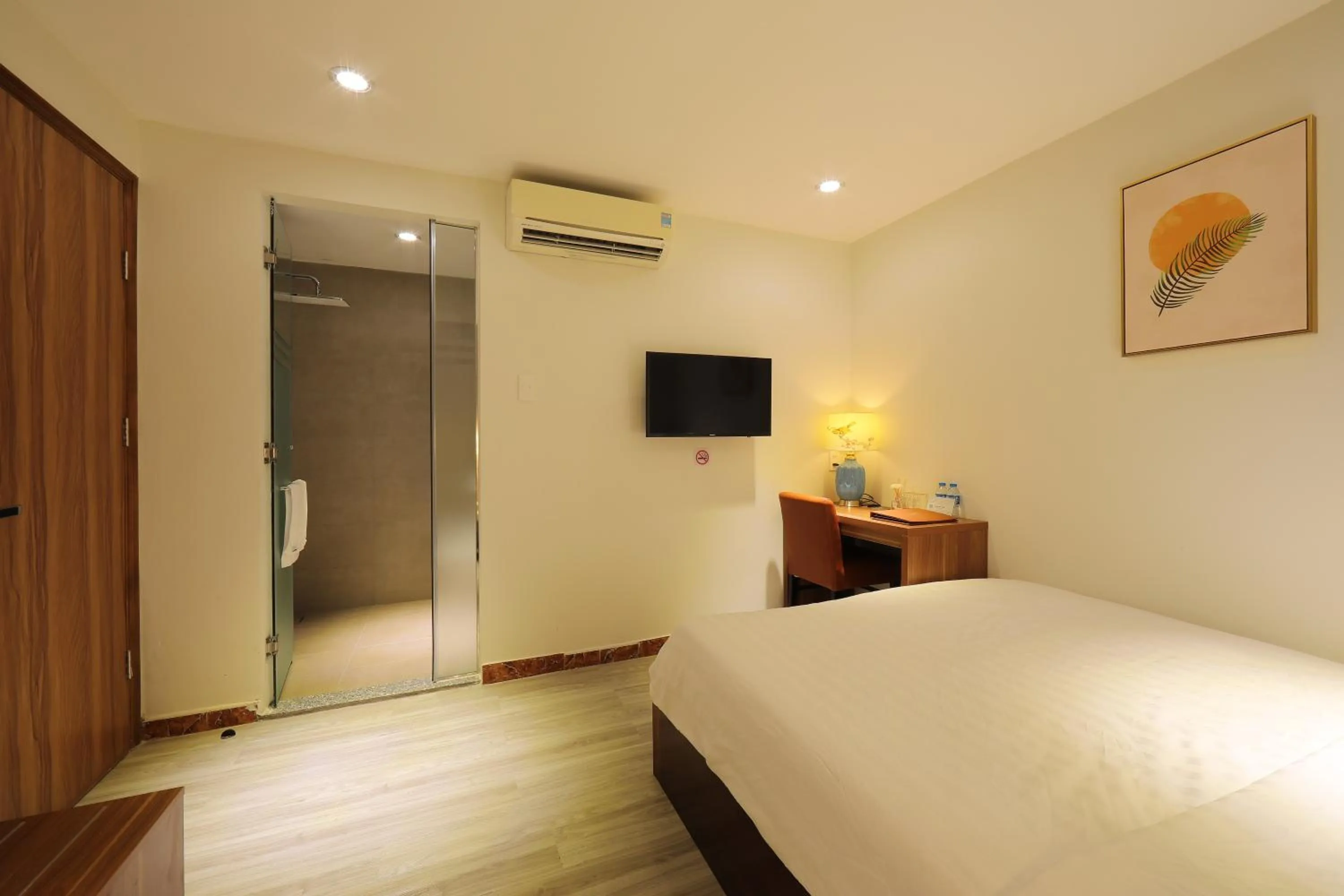 Bed in Lanura Saigon Boutique Hotel